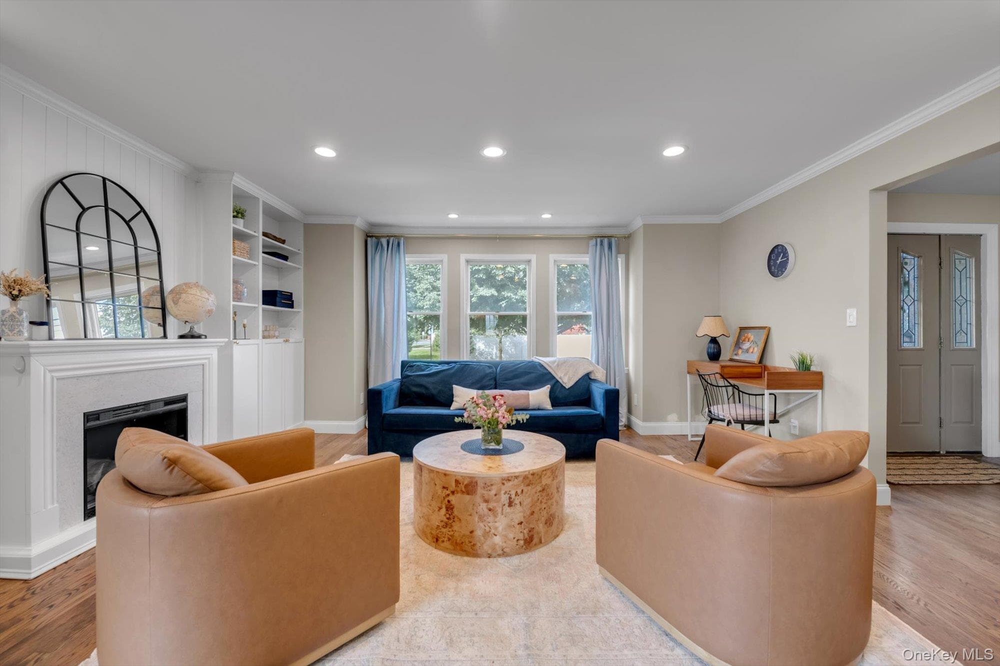 2084 Manfield Avenue thumbnail 4
