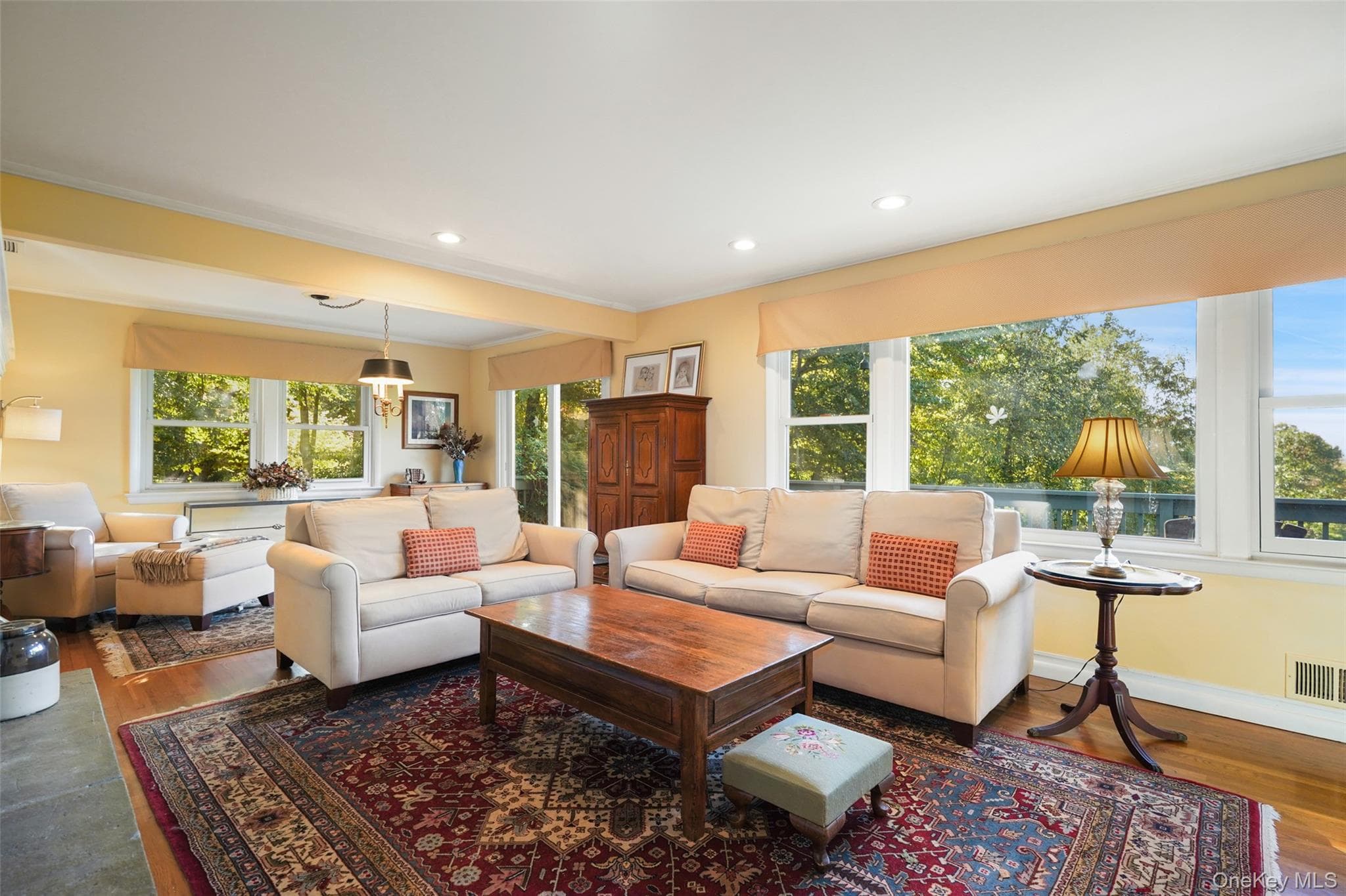 12 Hilltop Drive thumbnail 9