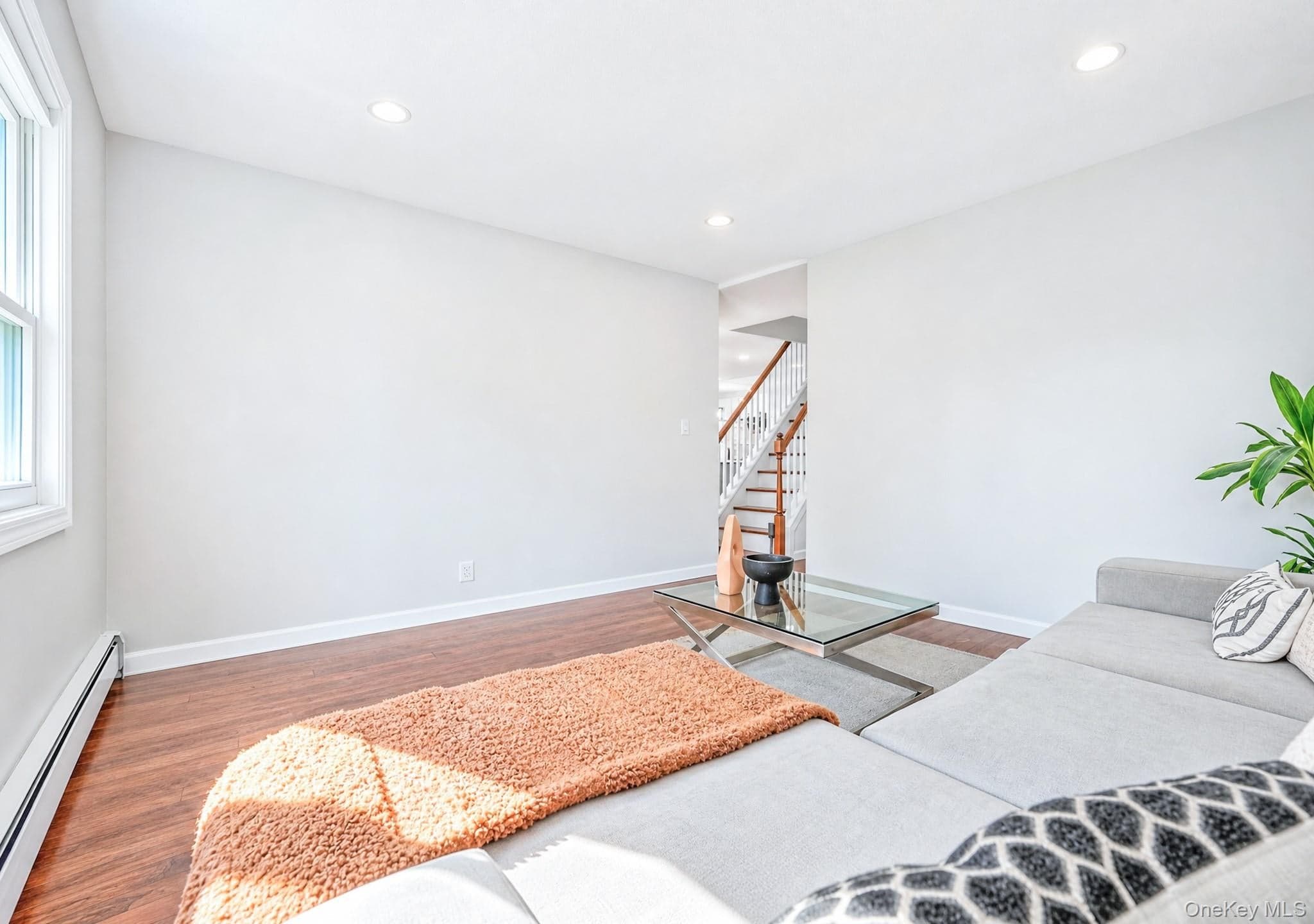 61 Cheshire Road thumbnail 8
