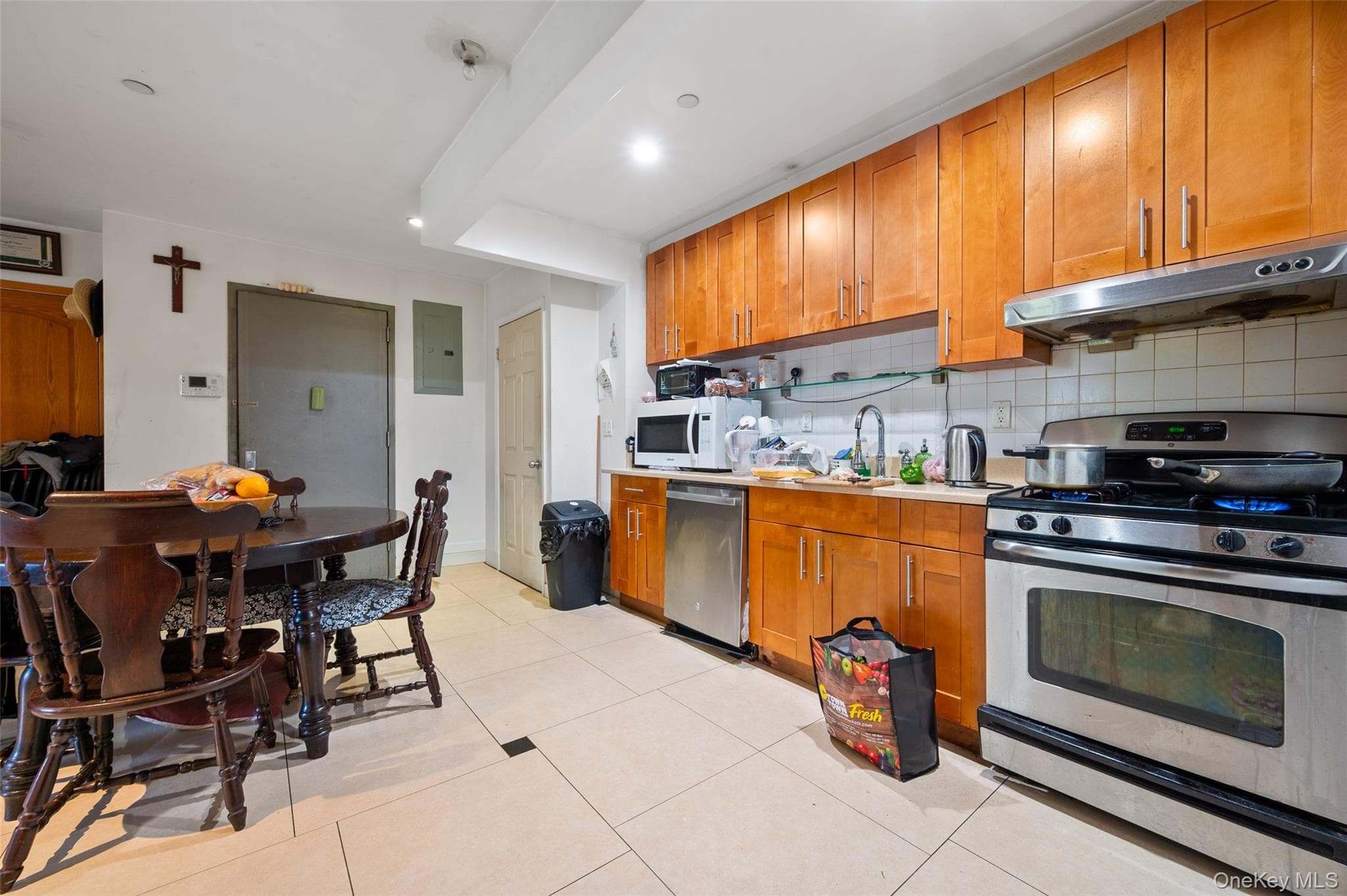 10607 Northern Boulevard Unit: 2A thumbnail 10