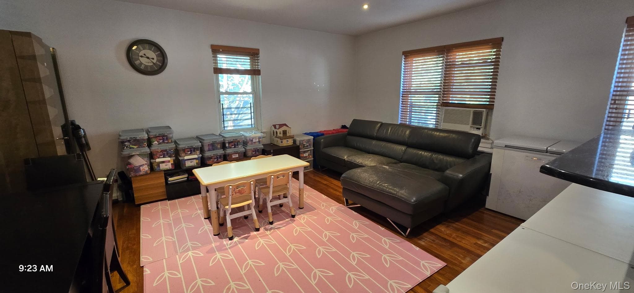 36-30 213th Street Unit: 2B thumbnail 6