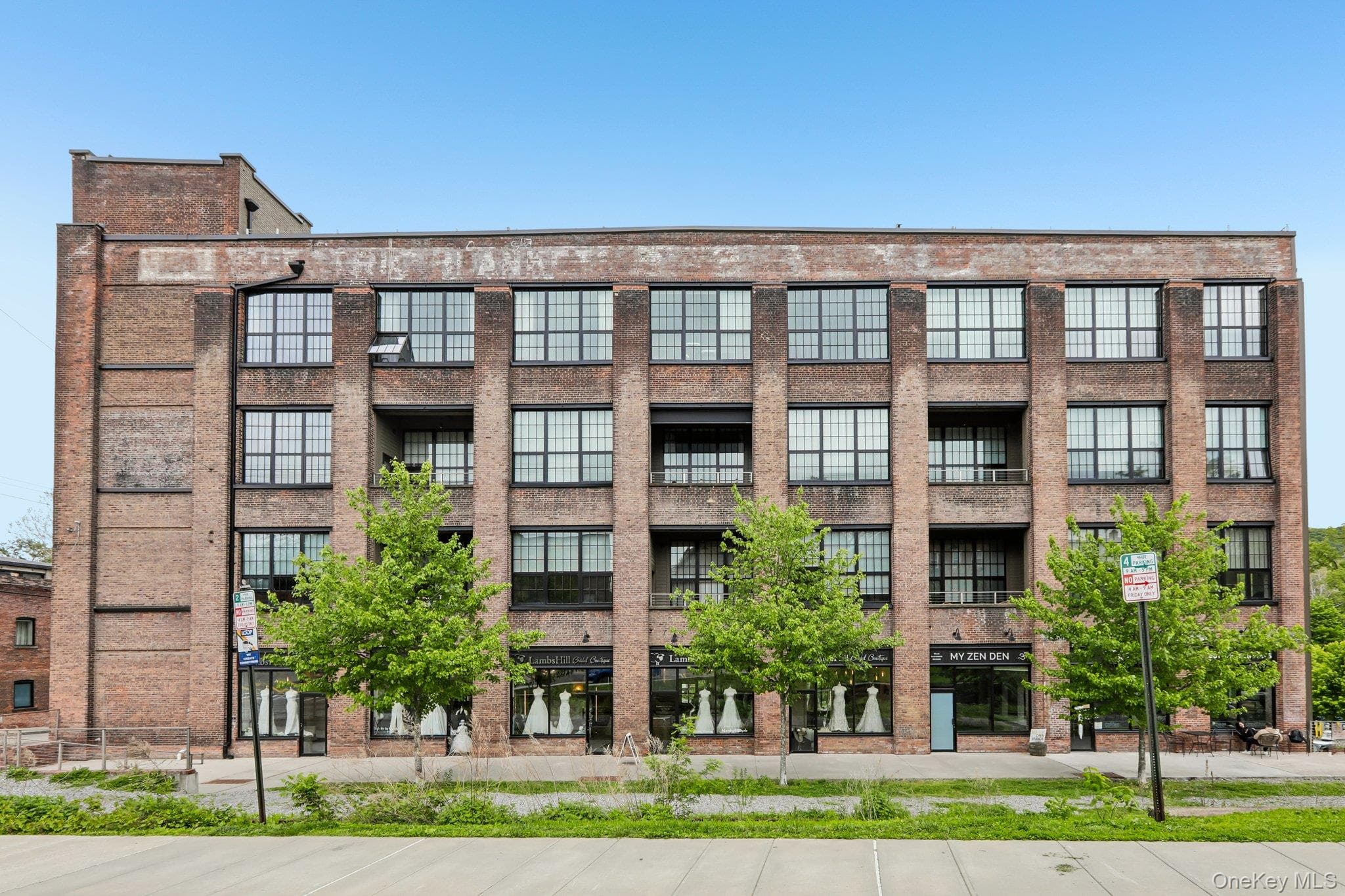 1 E Main Street Unit: 401, Beacon