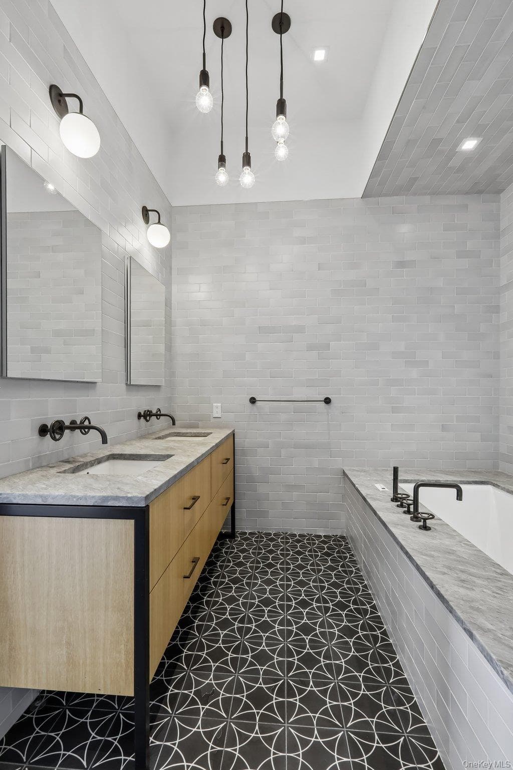 1 E Main Street Unit: 401 thumbnail 30
