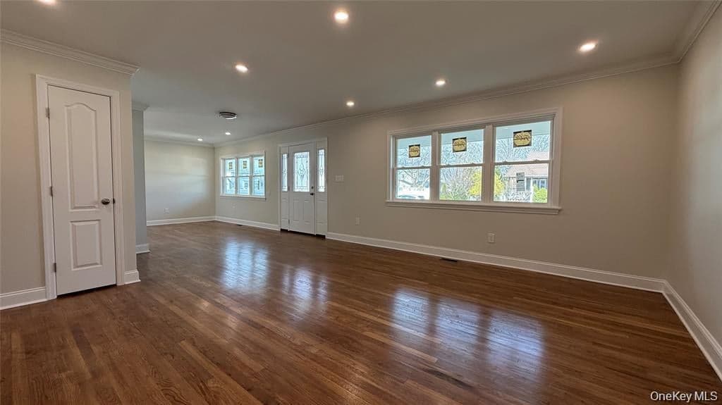 211 4th Avenue thumbnail 15