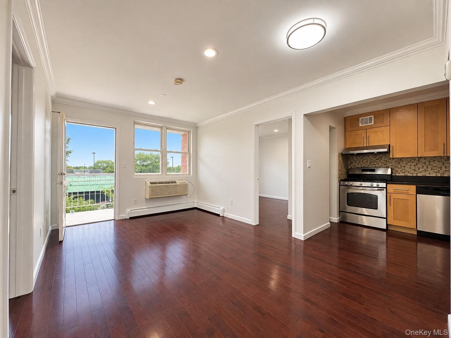 36-41 169th Street Unit: 2E thumbnail 3