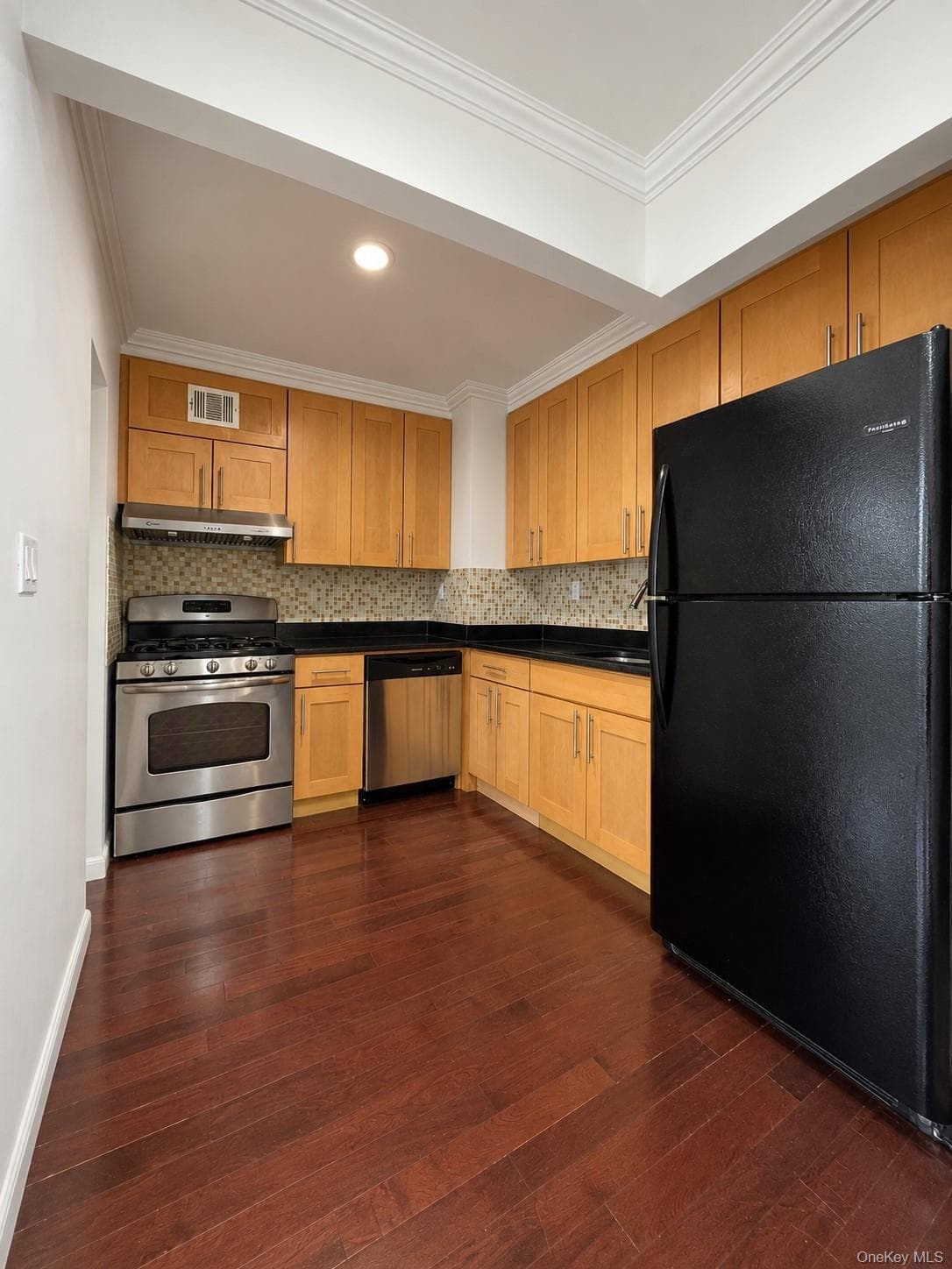 36-41 169th Street Unit: 2E thumbnail 6