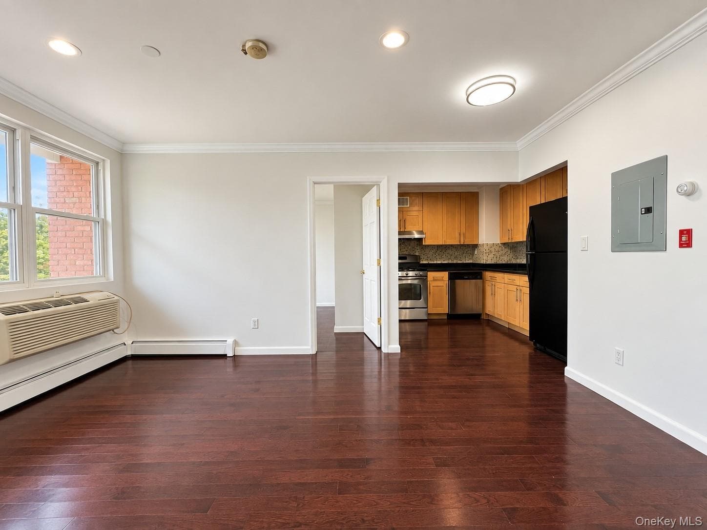 36-41 169th Street Unit: 2E thumbnail 4