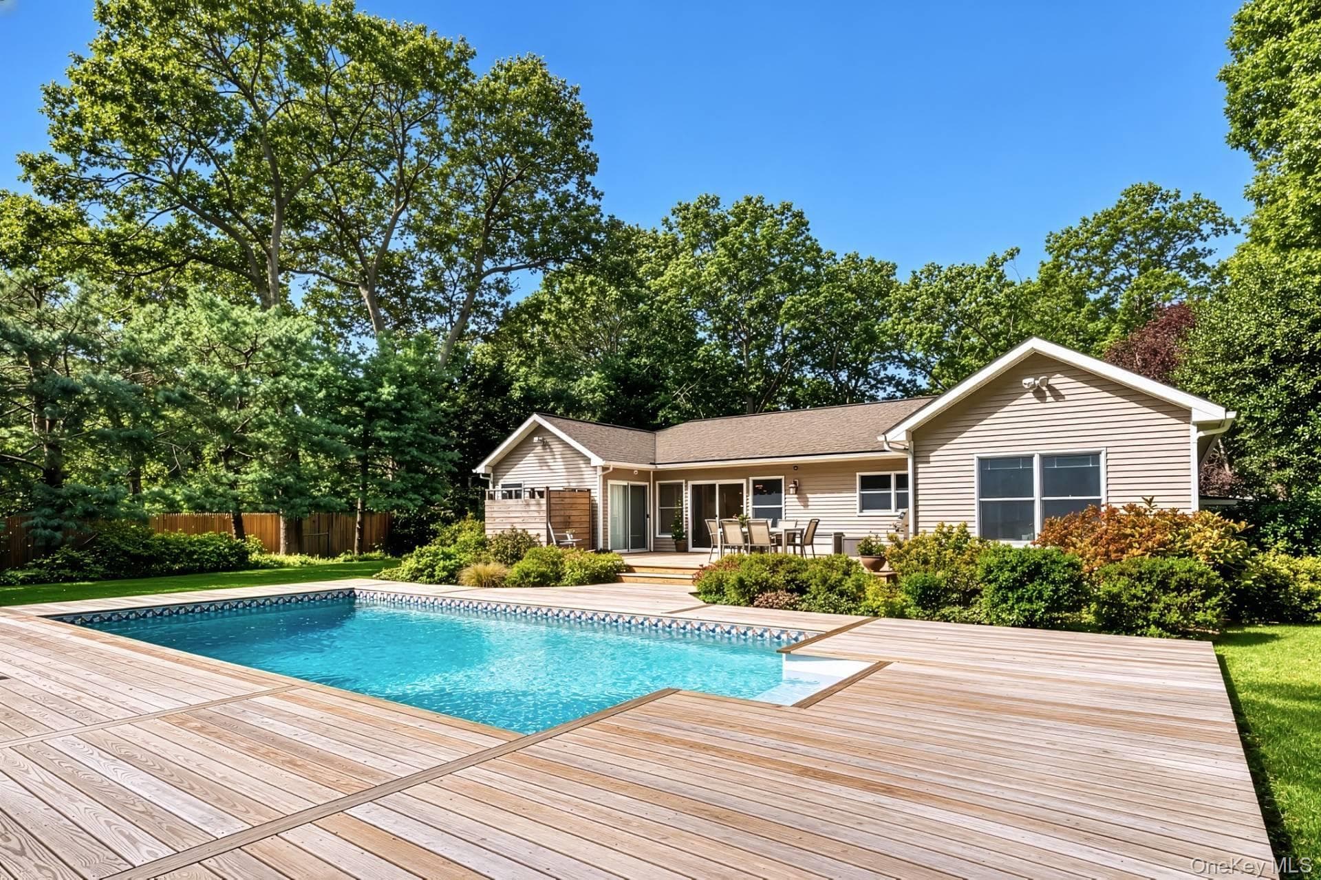 235 Norfolk Drive thumbnail 19