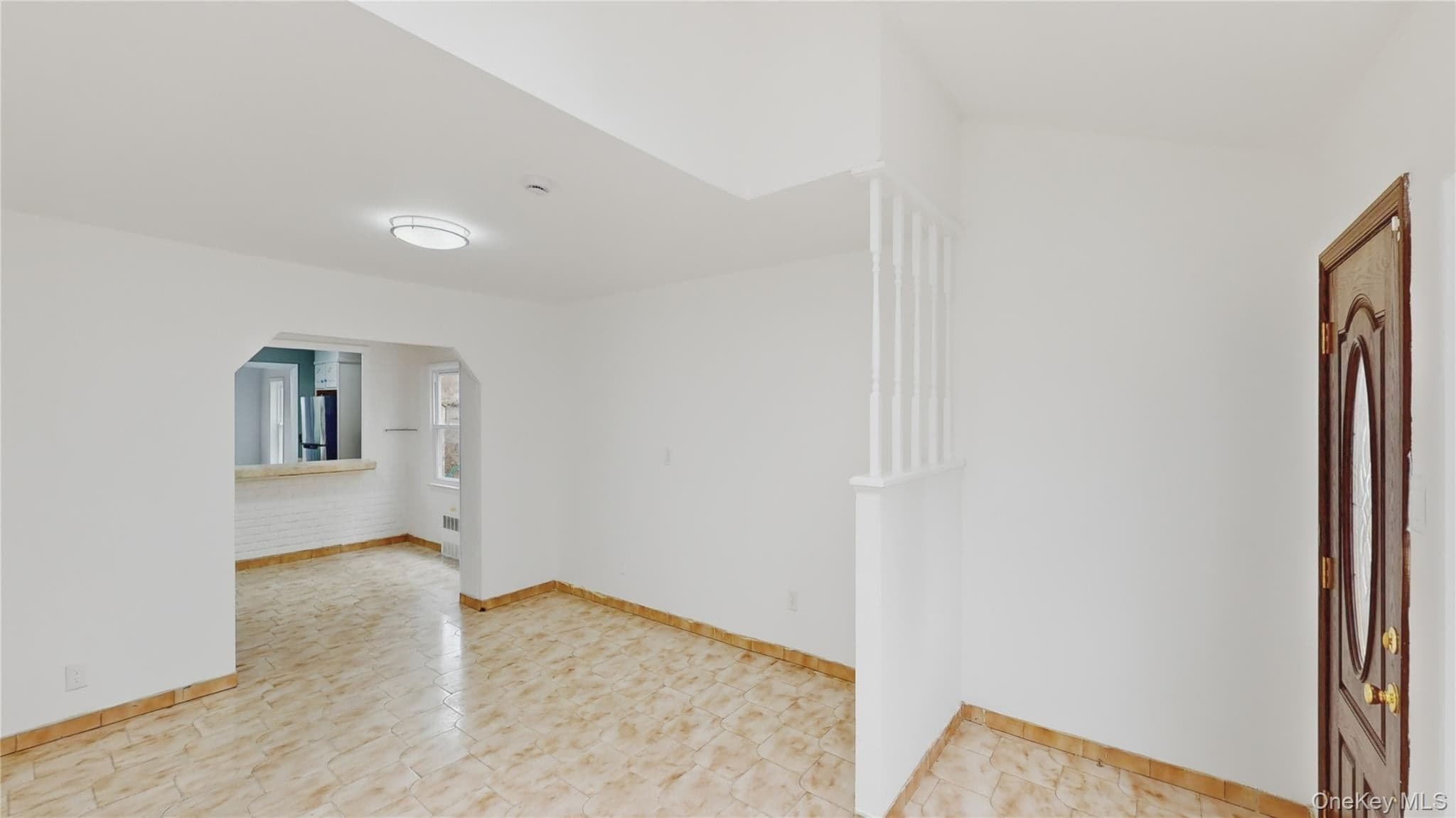 1373 E 55th Street thumbnail 2