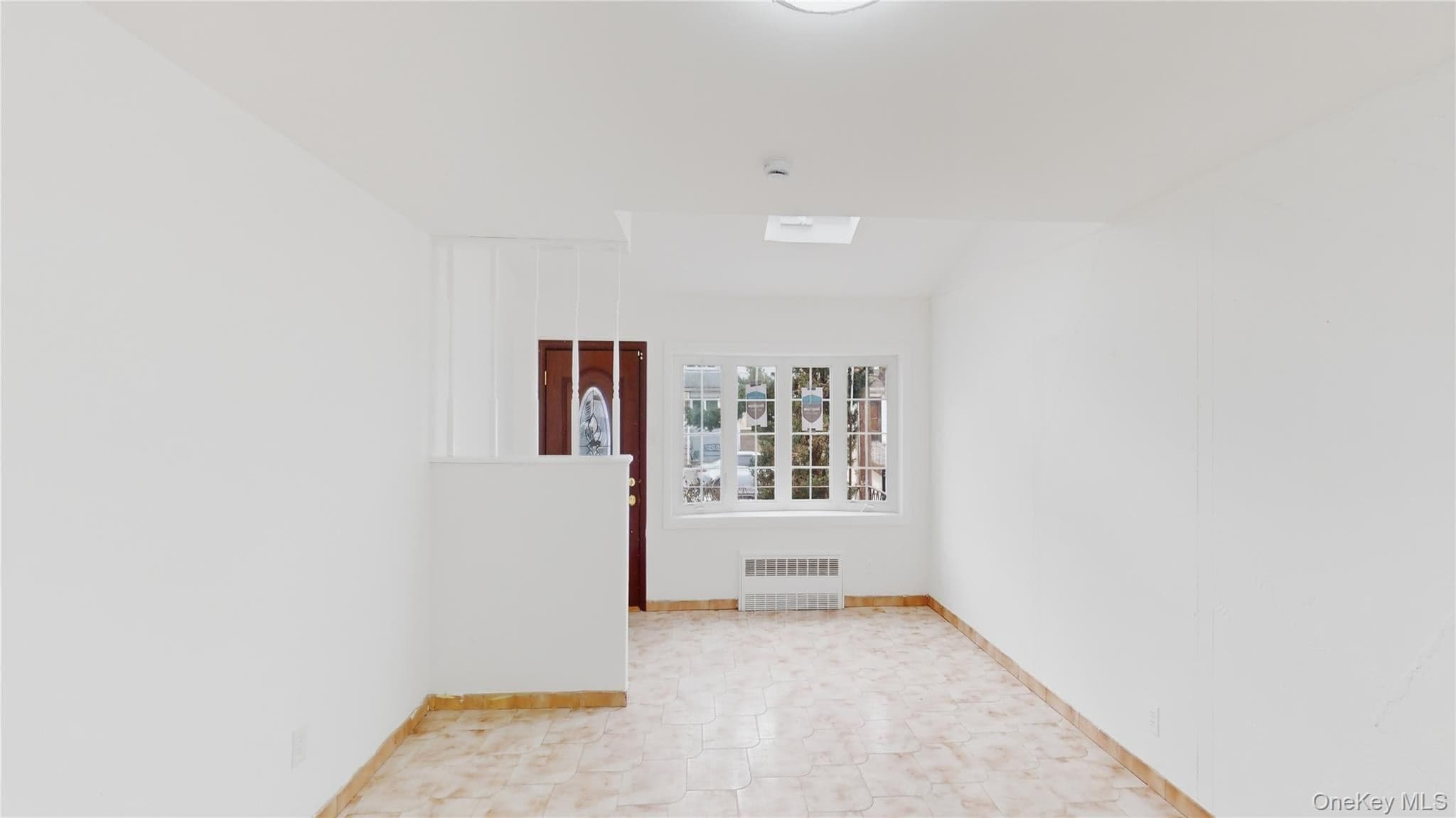 1373 E 55th Street thumbnail 3