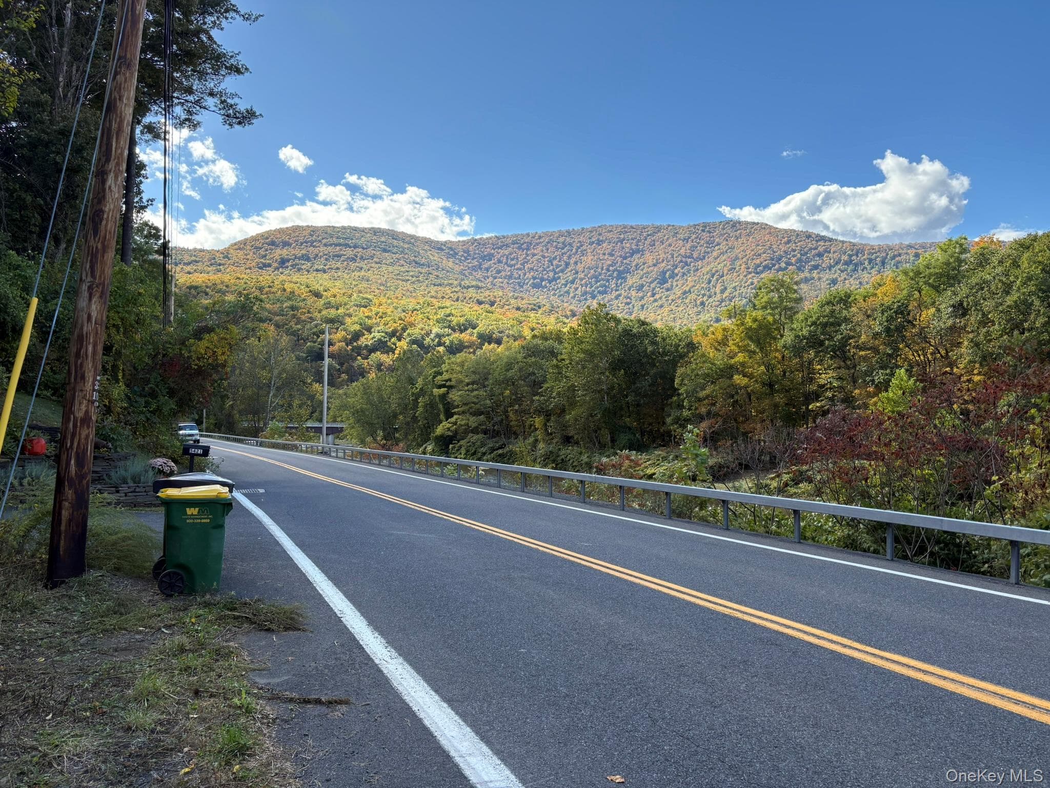 5417-5419 Route 212 thumbnail 3
