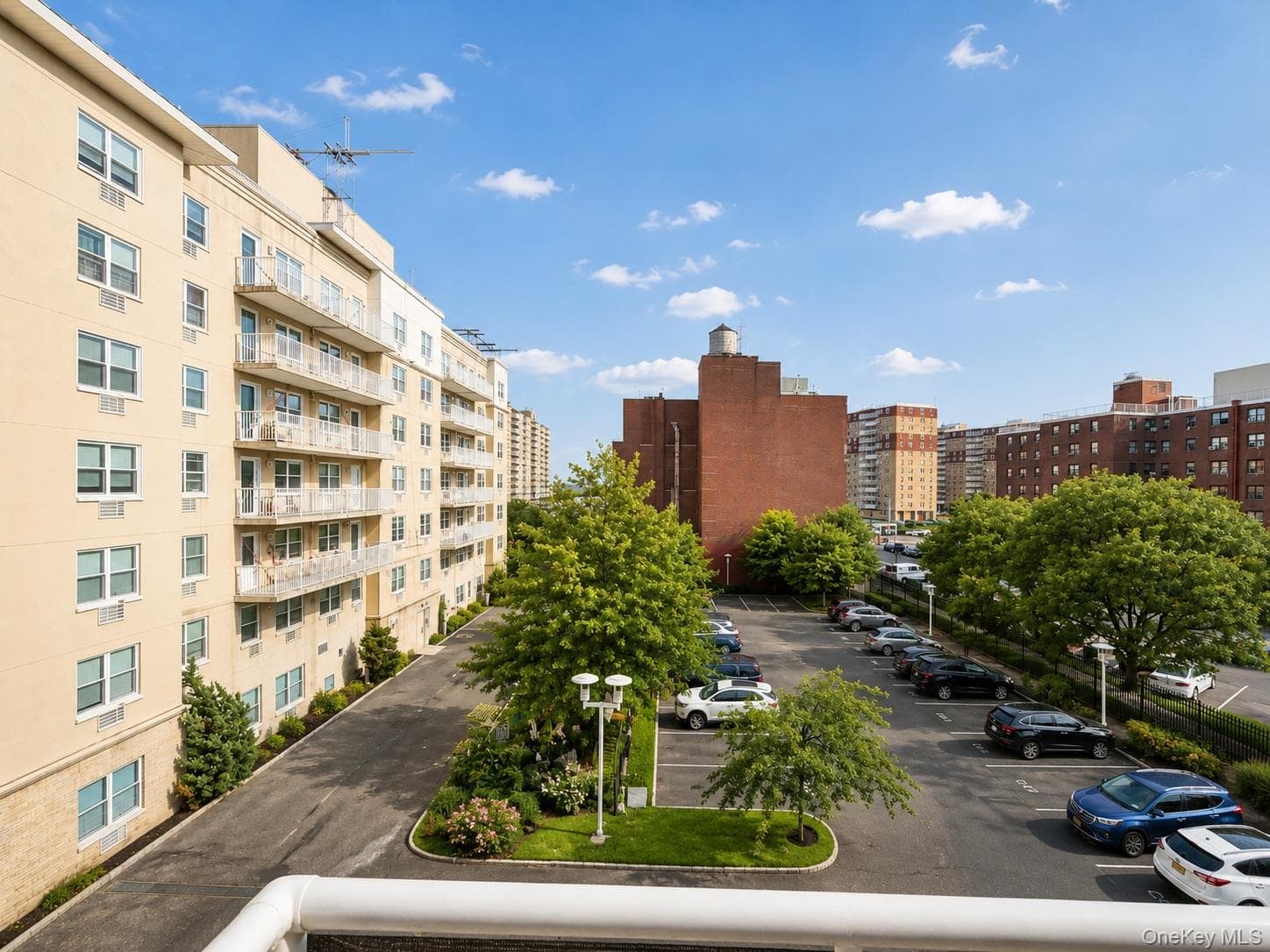260 Beach 81st Street Unit: 4E thumbnail 8
