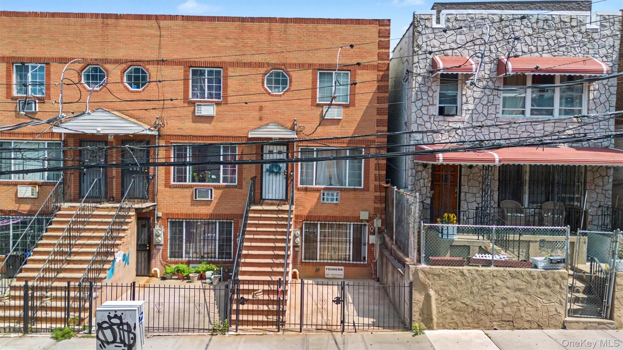 717 E 215th Street thumbnail 5