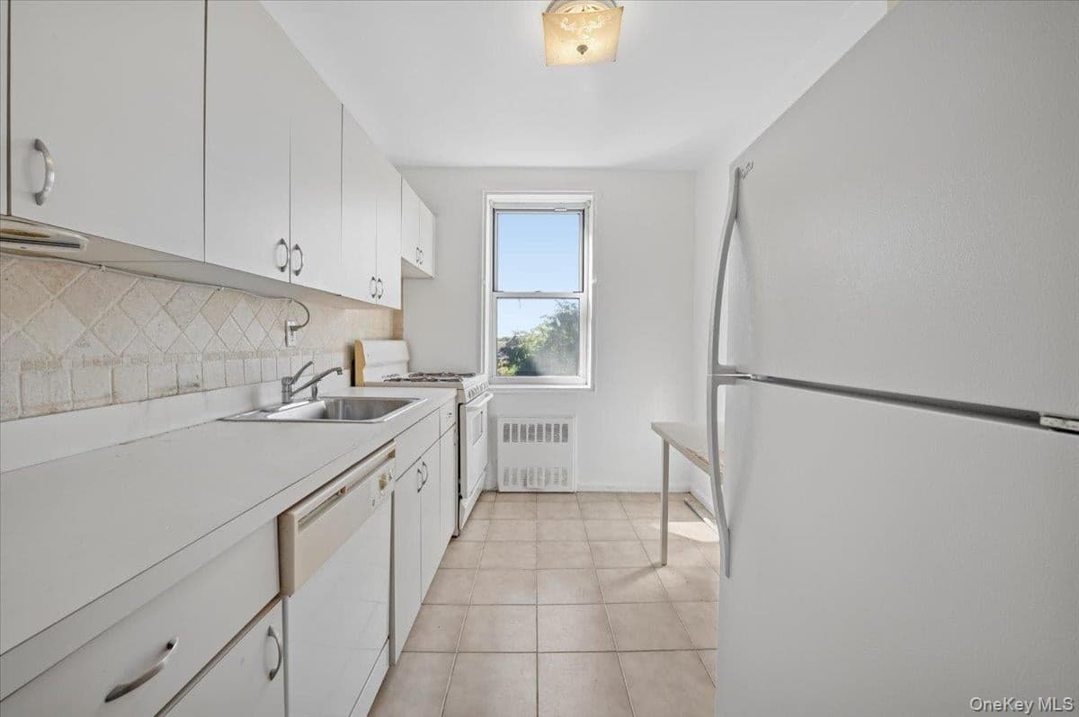 3 Sadore Lane Unit: 6C thumbnail 9