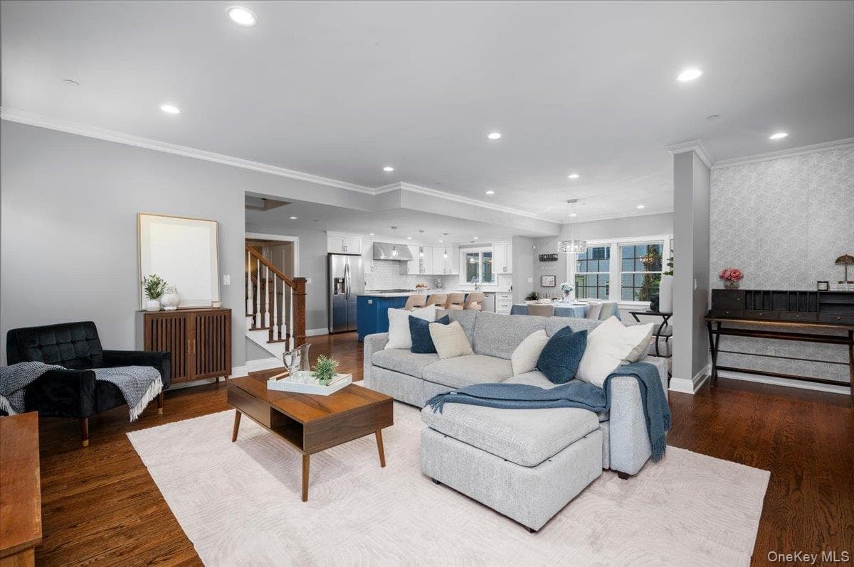 10 E Brookside Drive thumbnail 9