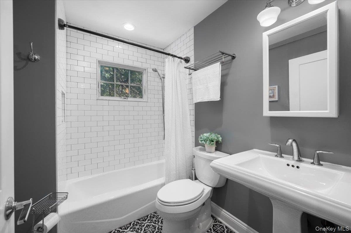 10 E Brookside Drive thumbnail 17