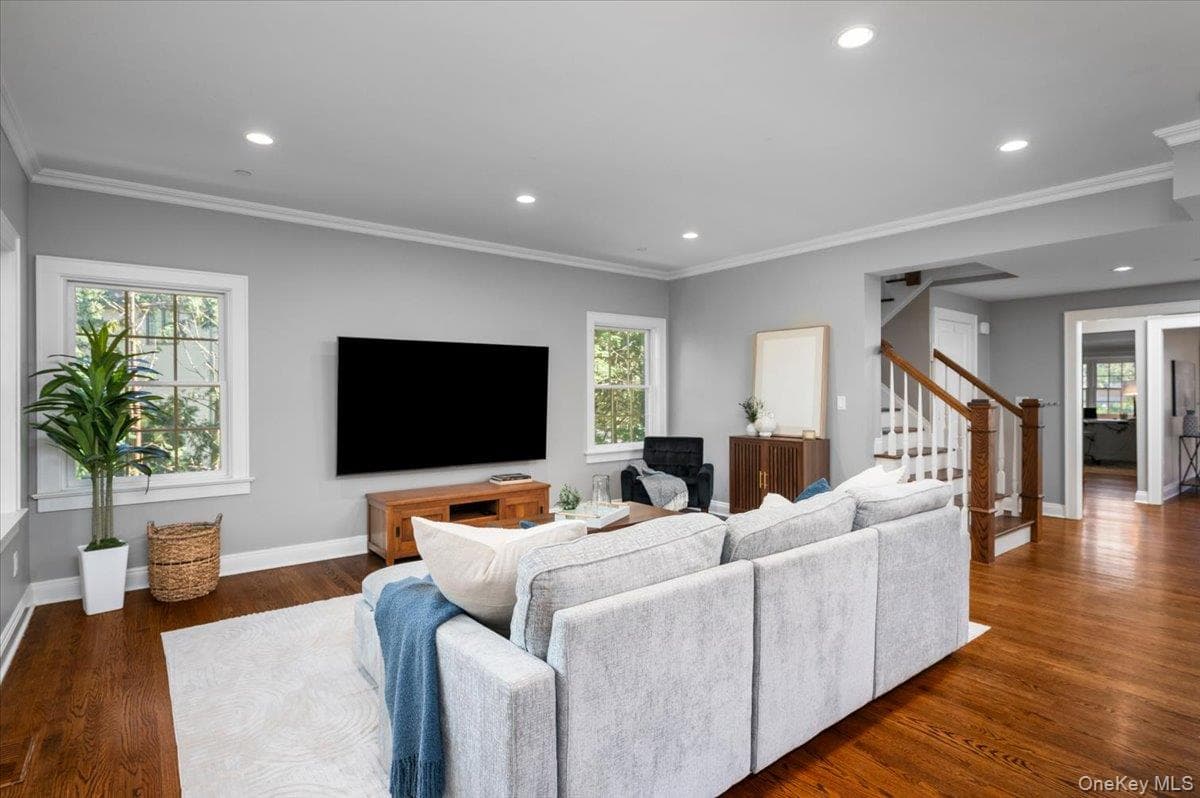 10 E Brookside Drive thumbnail 11