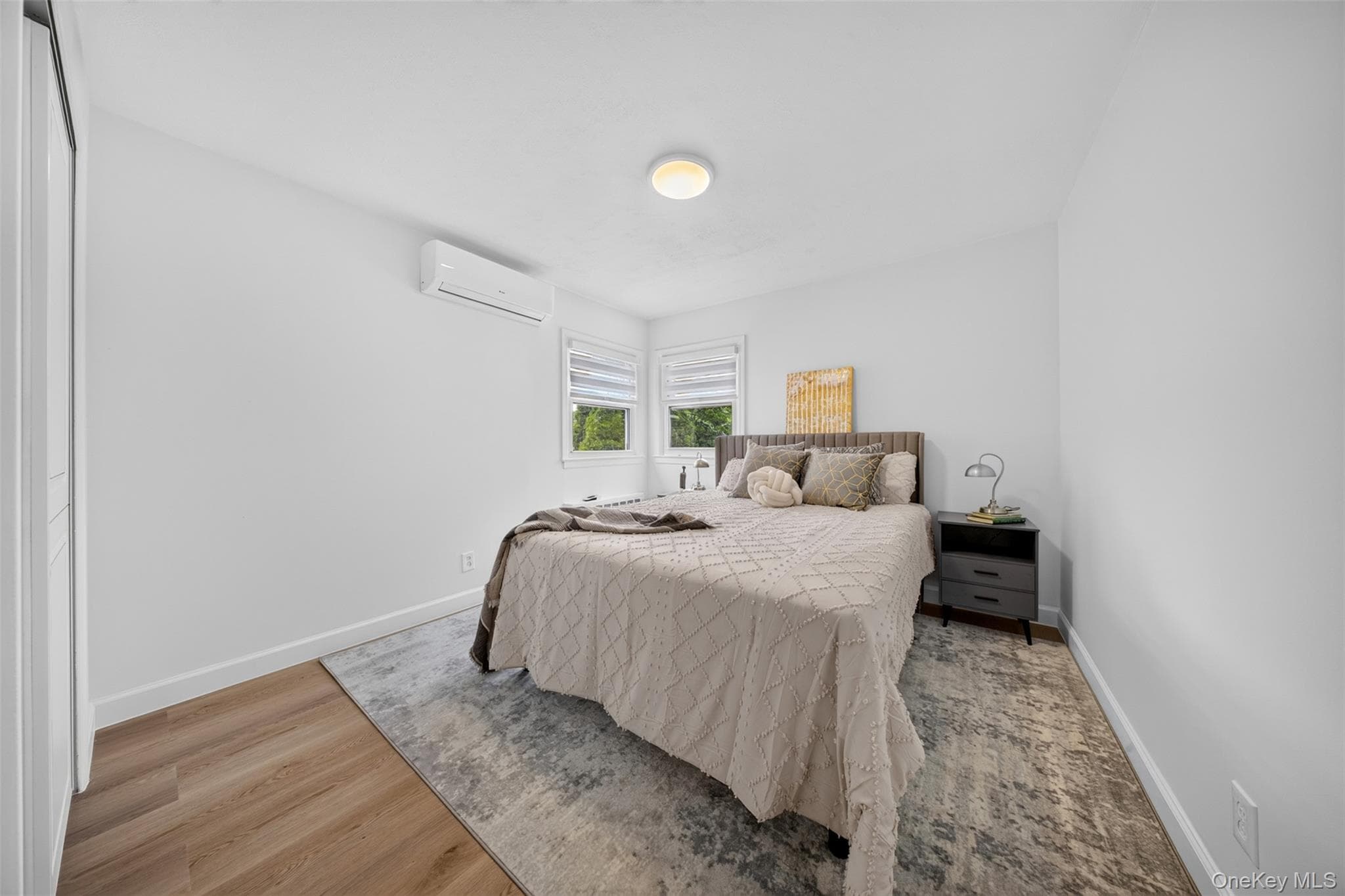 1822 Kent Street thumbnail 10
