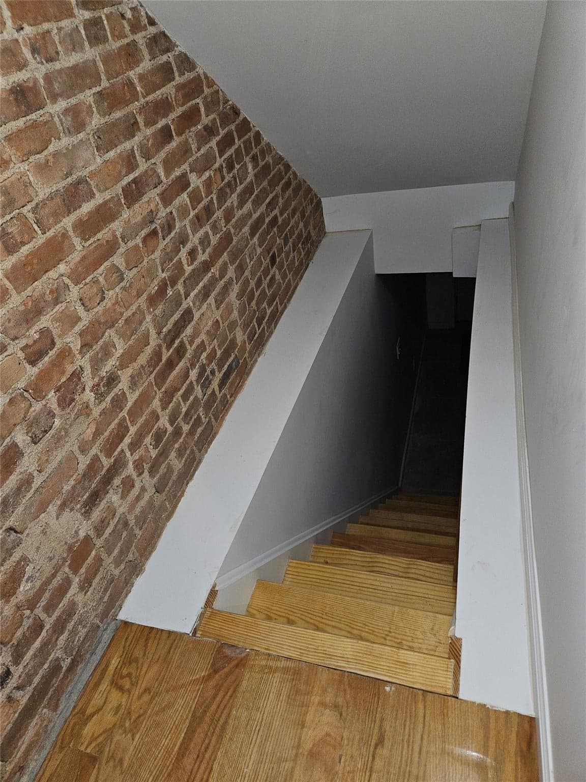 443 Miller Avenue thumbnail 5