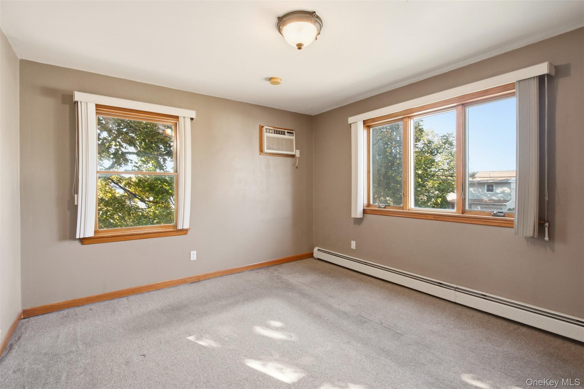 2093 Bergen Street thumbnail 20