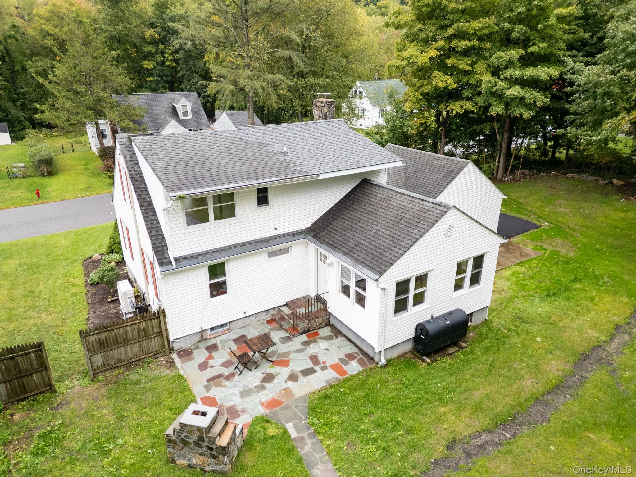 16 Forest Avenue thumbnail 49