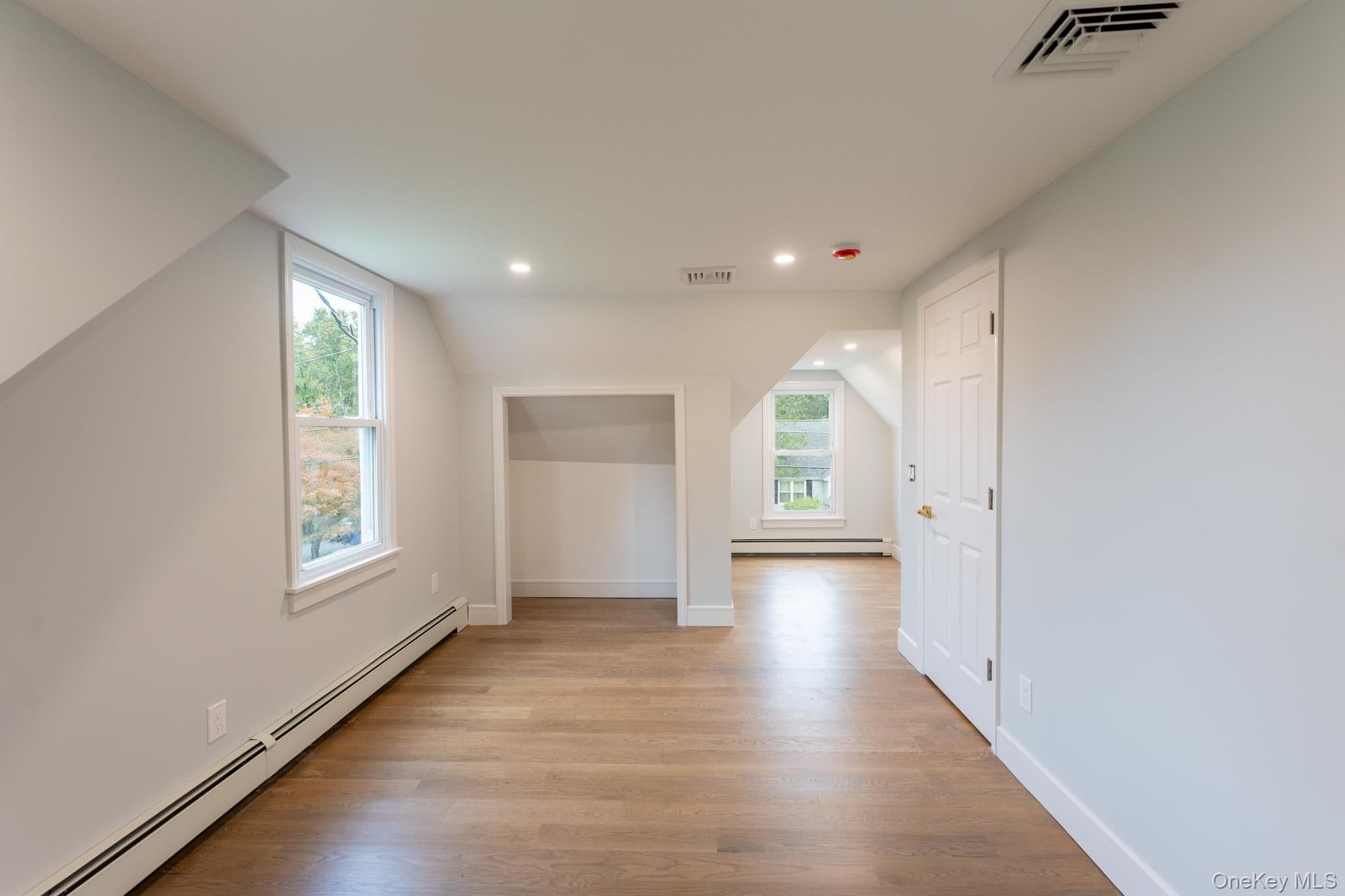 16 Forest Avenue thumbnail 27
