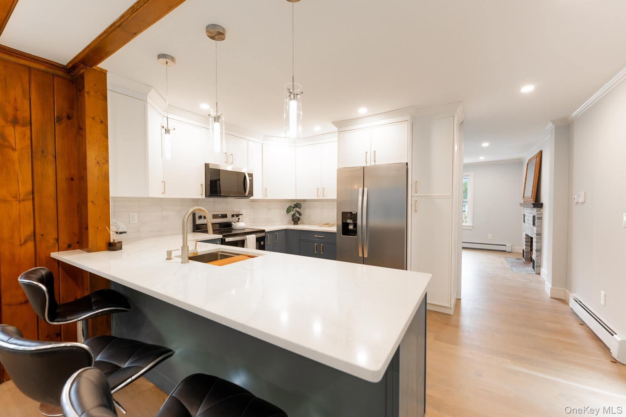 16 Forest Avenue thumbnail 13