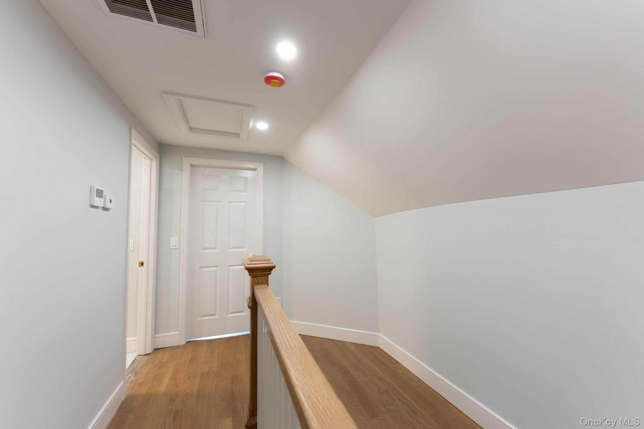 16 Forest Avenue thumbnail 25