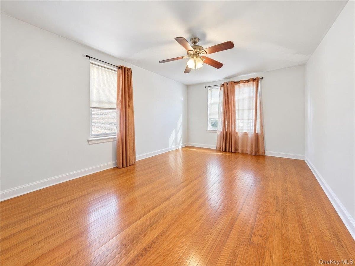 2630 Kingsbridge Terrace Unit: 5O thumbnail 11