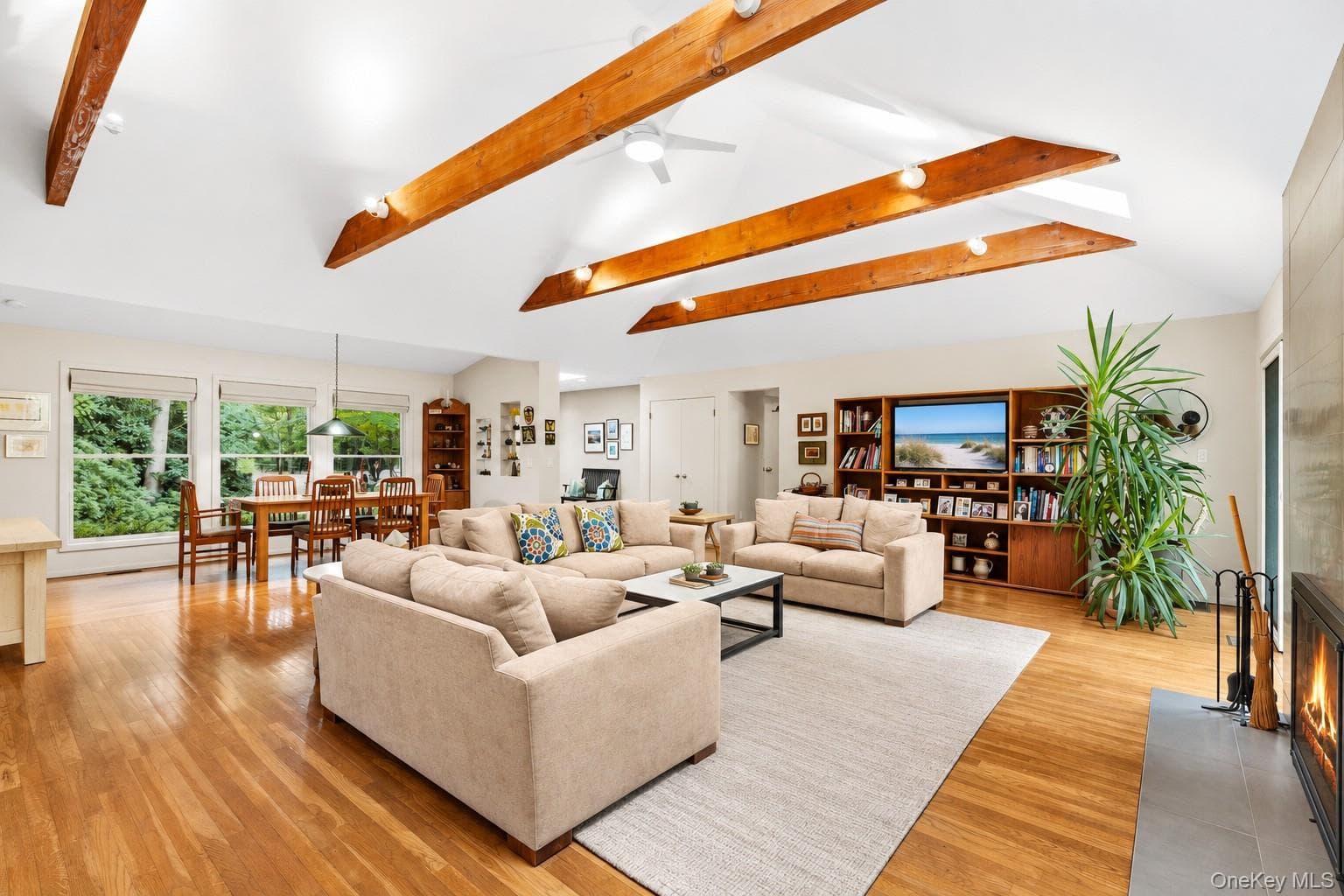 15 Springwood Way photo 1