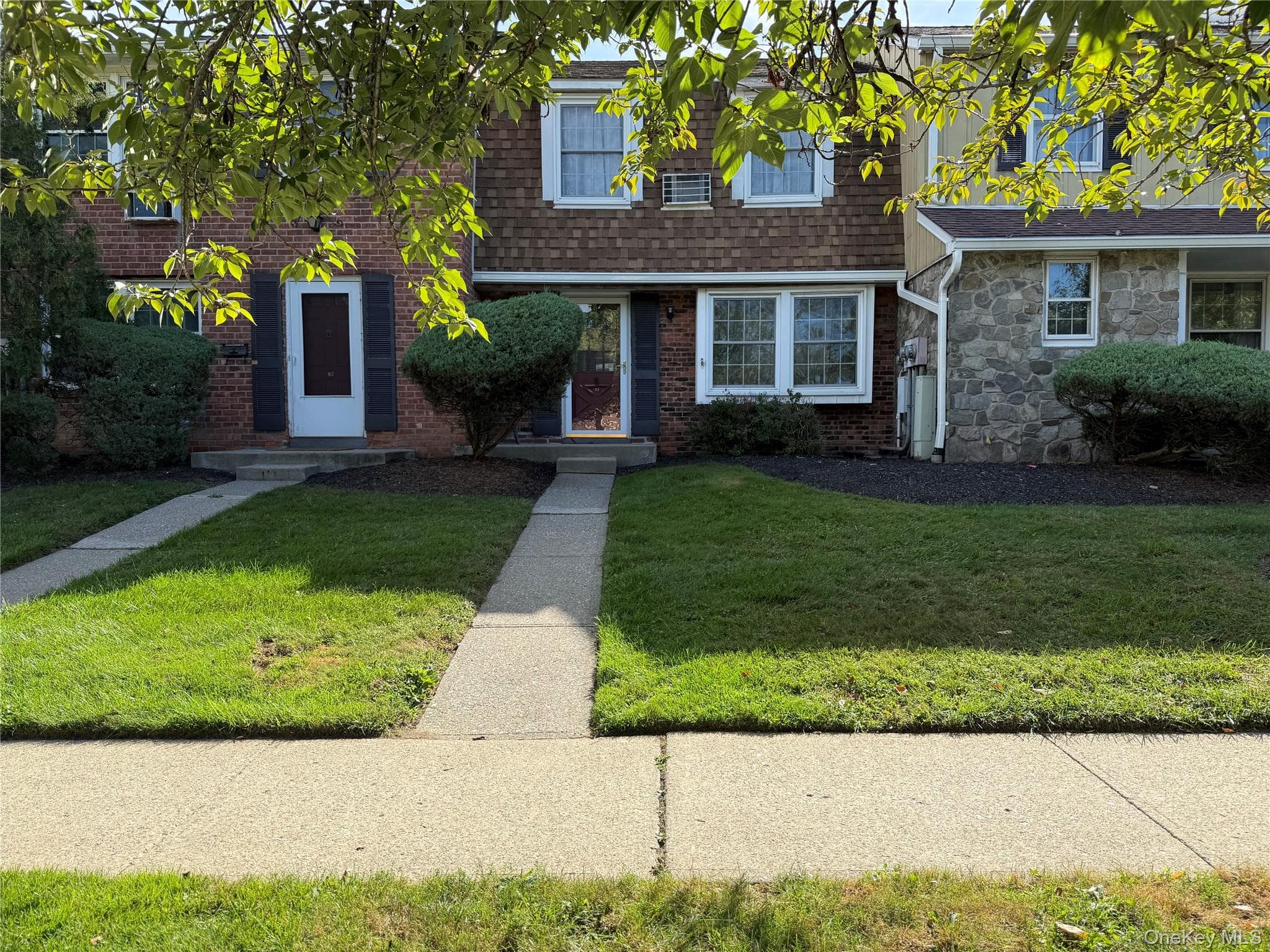 274 Hooker Avenue Unit: B3 thumbnail 2