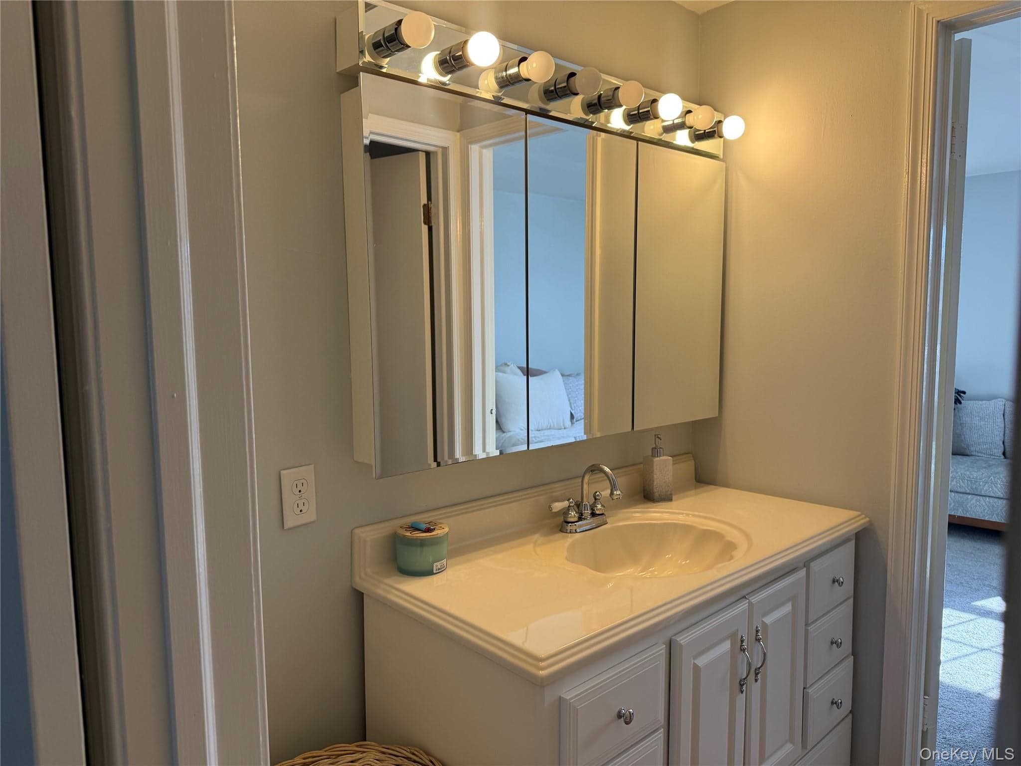274 Hooker Avenue Unit: B3 thumbnail 13