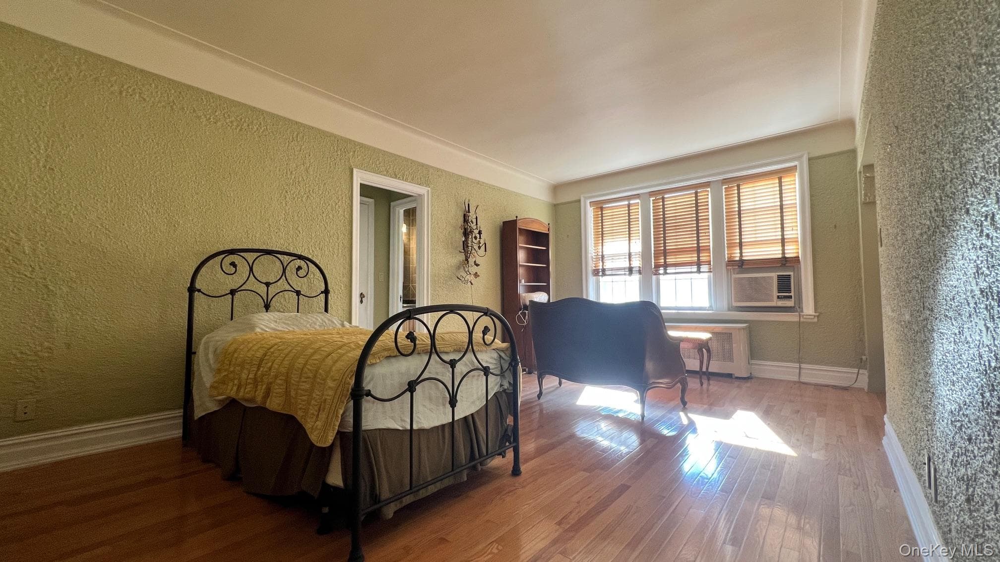 4 Maple Drive Unit: 6F thumbnail 9