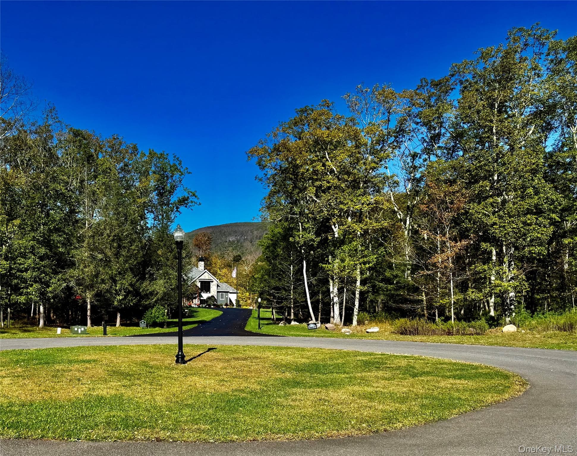 44-86 Falling Waters Drive thumbnail 7