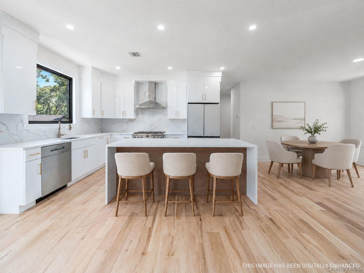1700 Smith Drive thumbnail 8