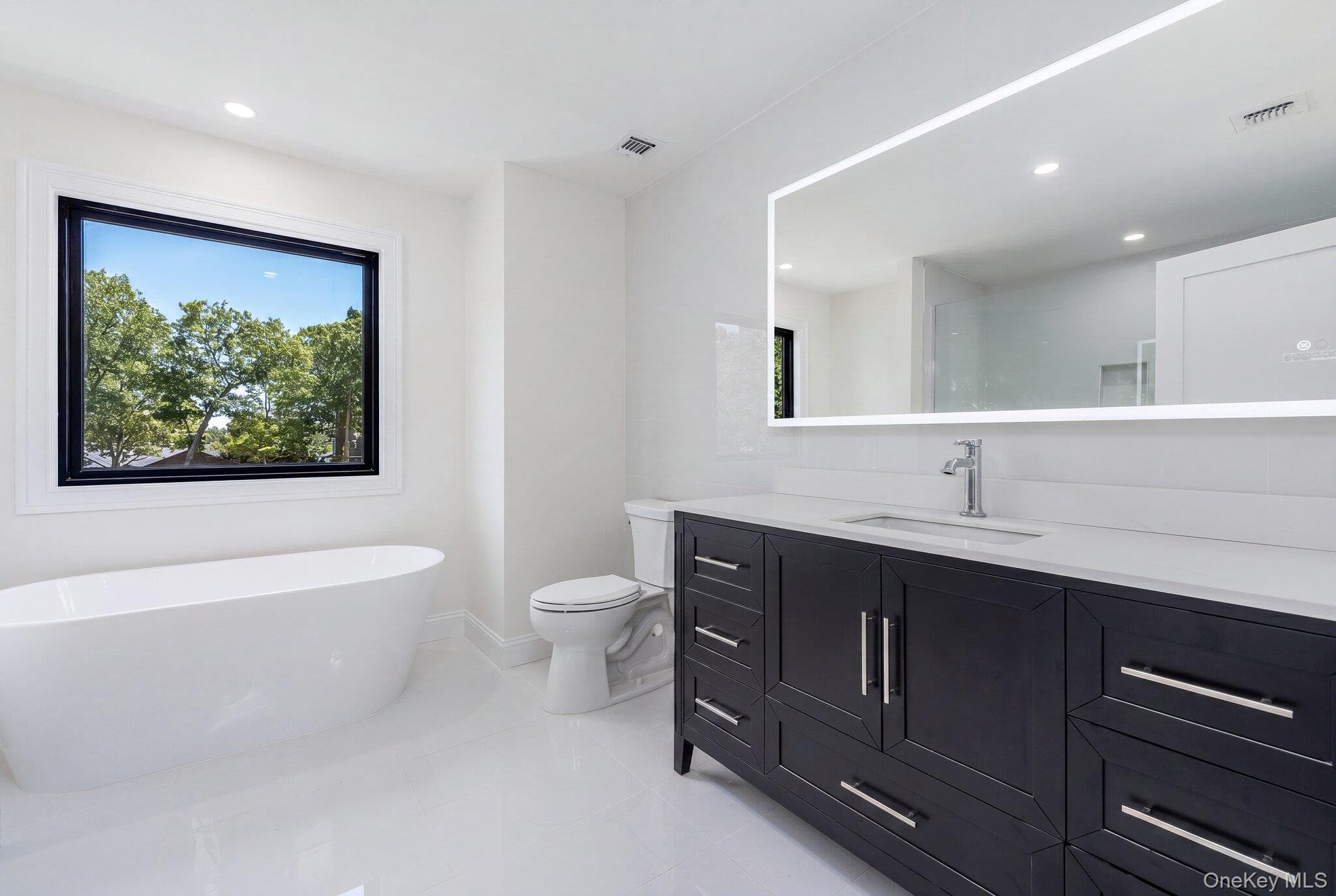 1700 Smith Drive thumbnail 26