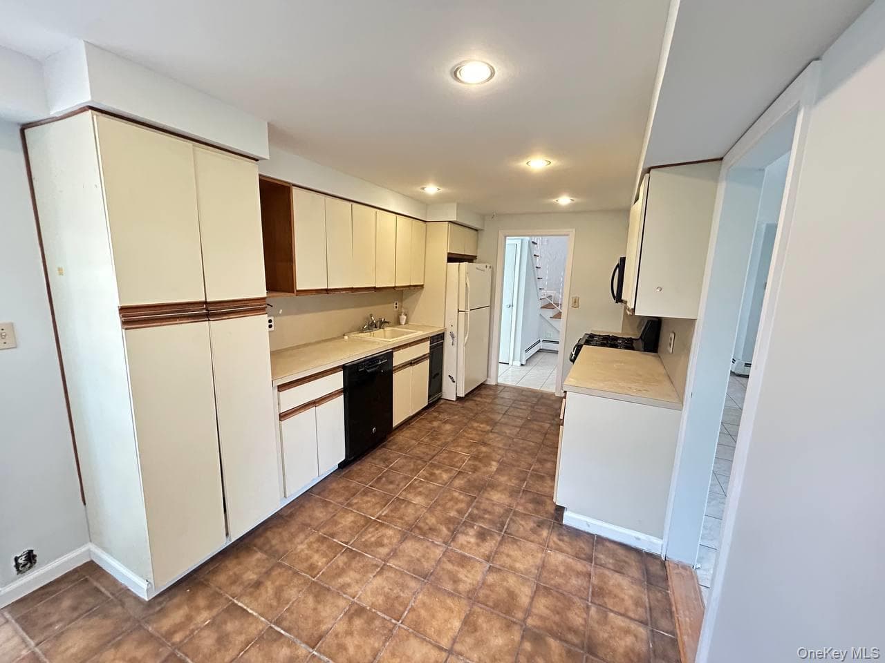 3320 Frederick Street thumbnail 12