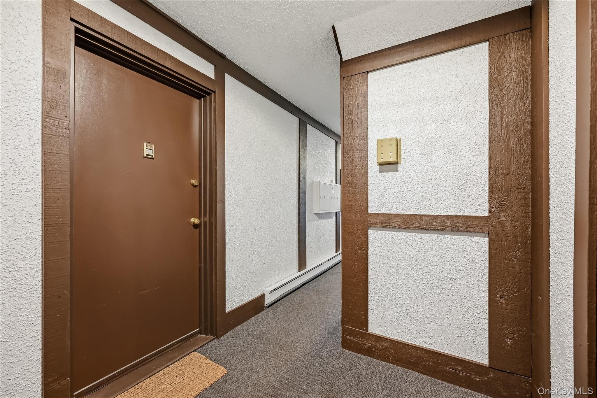 631 Sierra Vista Lane thumbnail 6