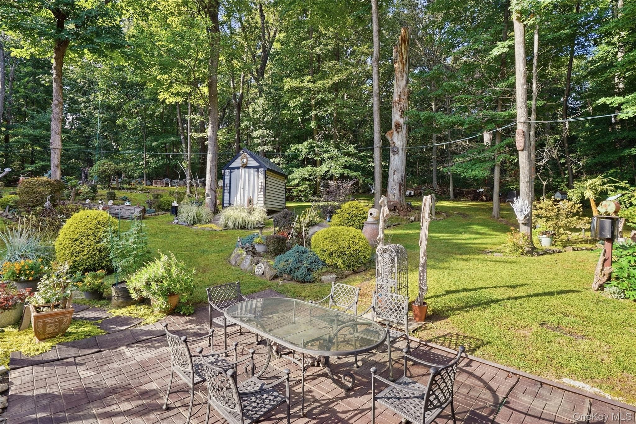 40 Apple Hill Drive thumbnail 37
