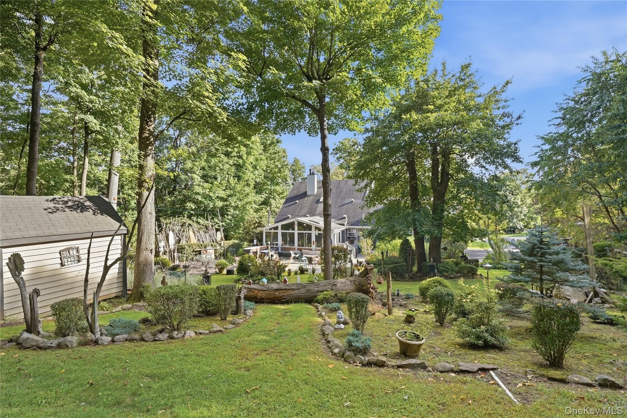 40 Apple Hill Drive thumbnail 39