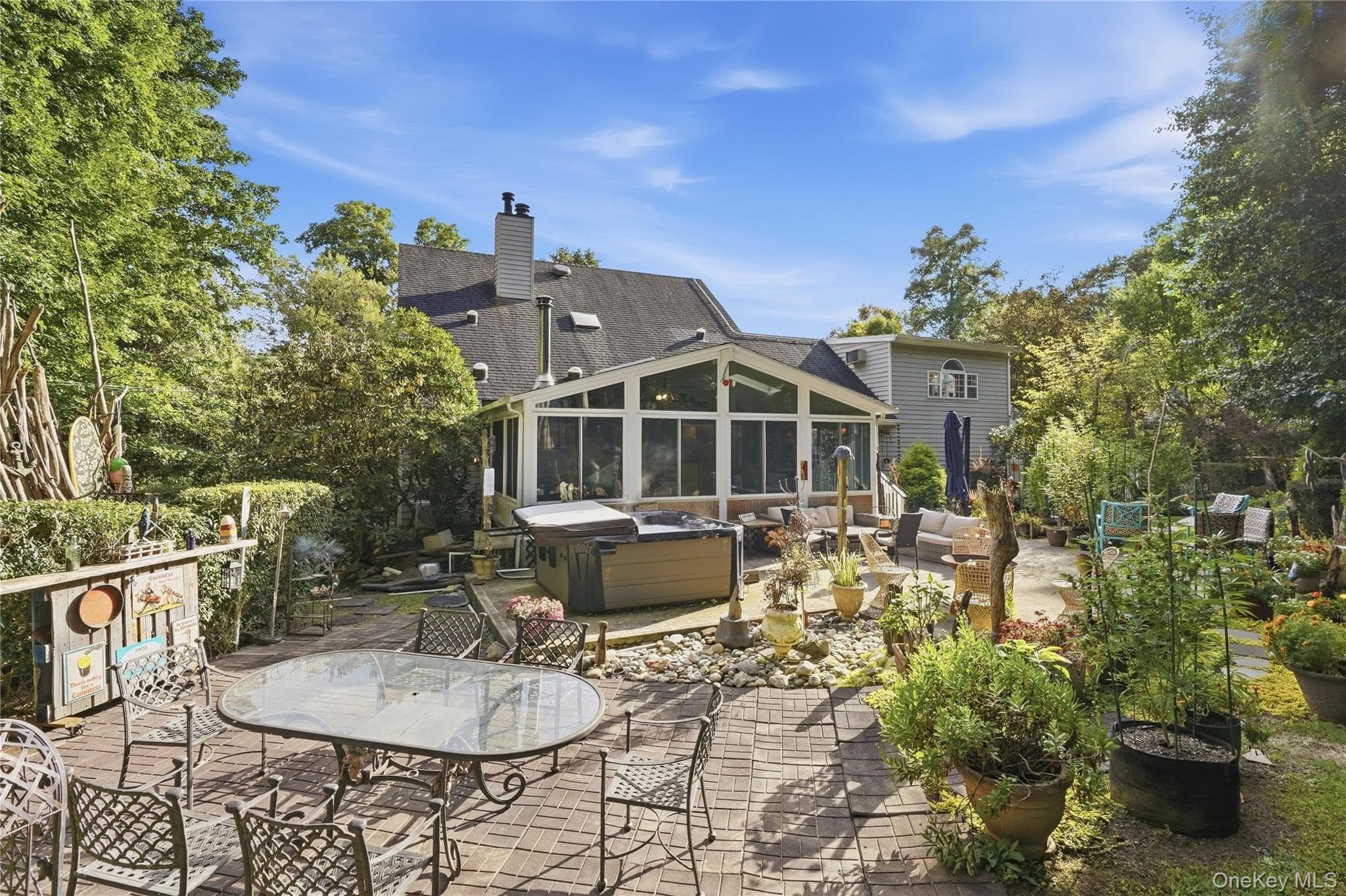 40 Apple Hill Drive thumbnail 35