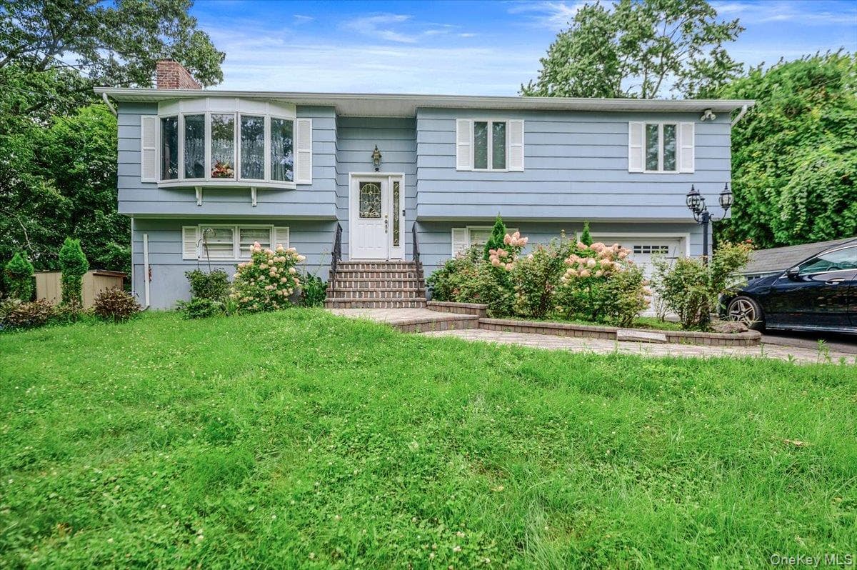 65 Plum Road photo 1