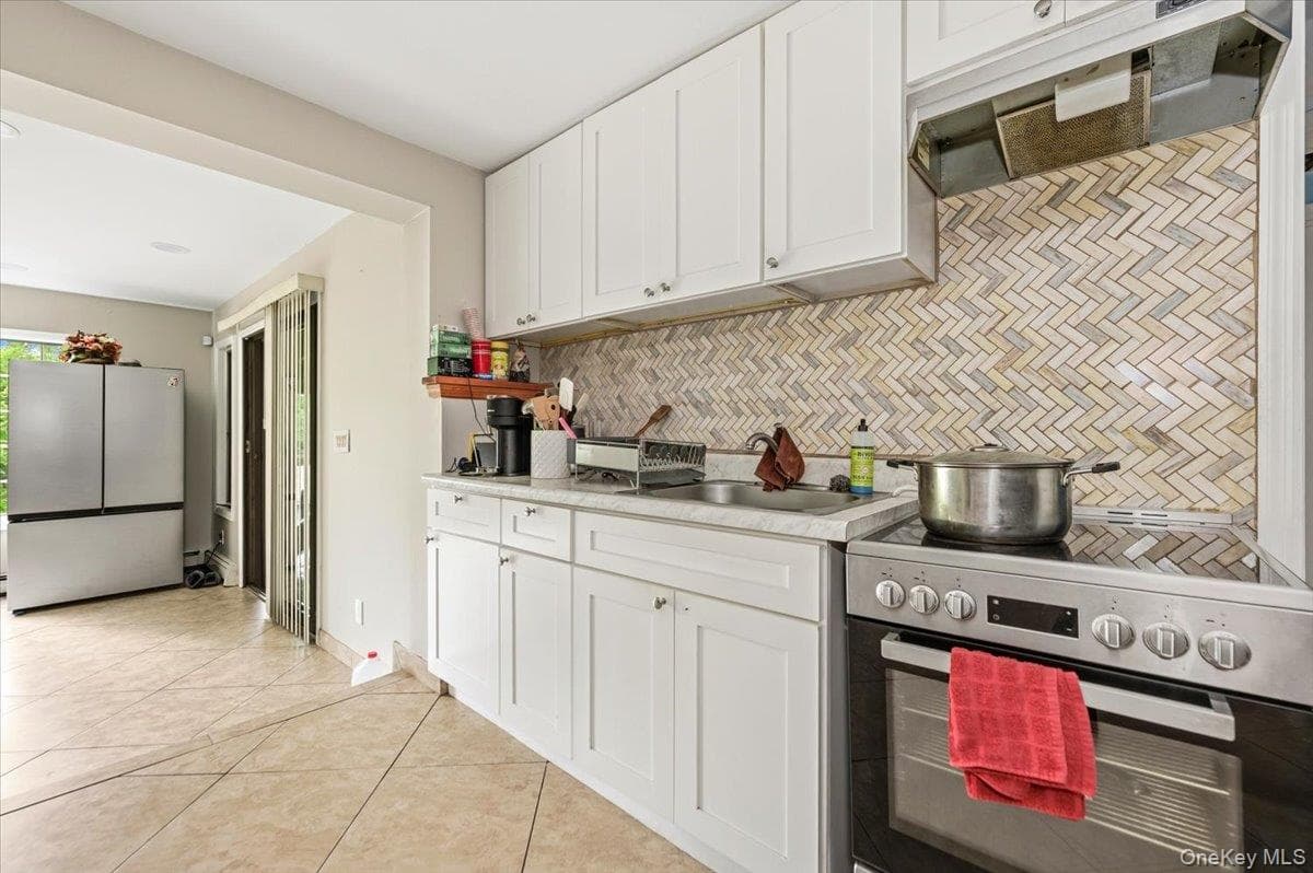 65 Plum Road thumbnail 15