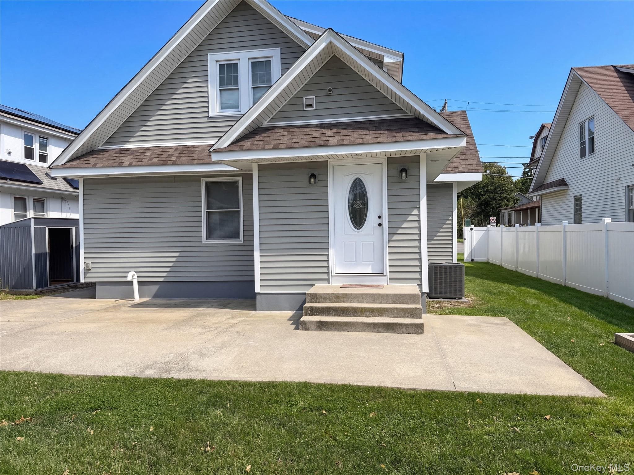 116 S Clinton Avenue thumbnail 5