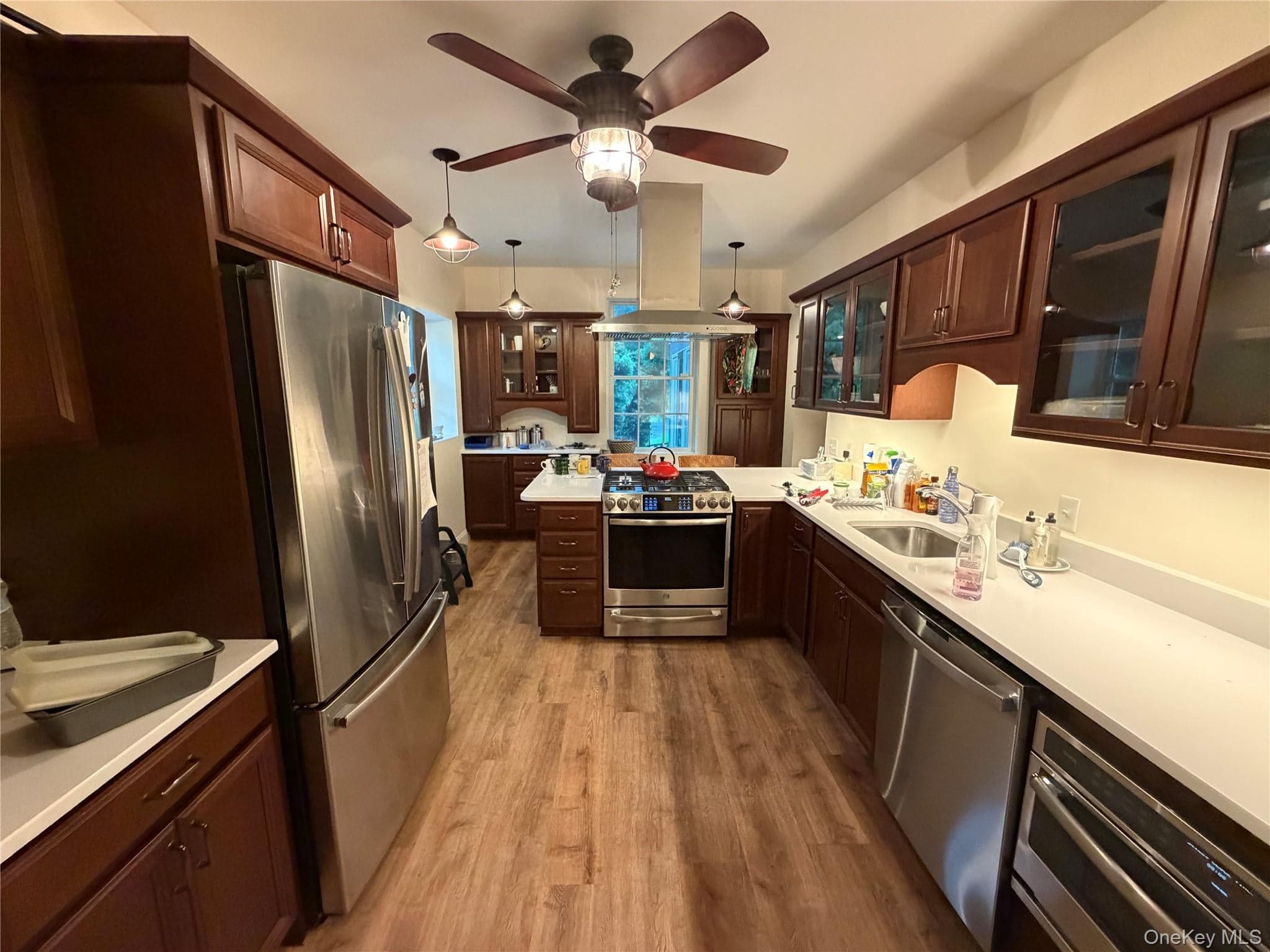 151 Prospect Hill Road thumbnail 5