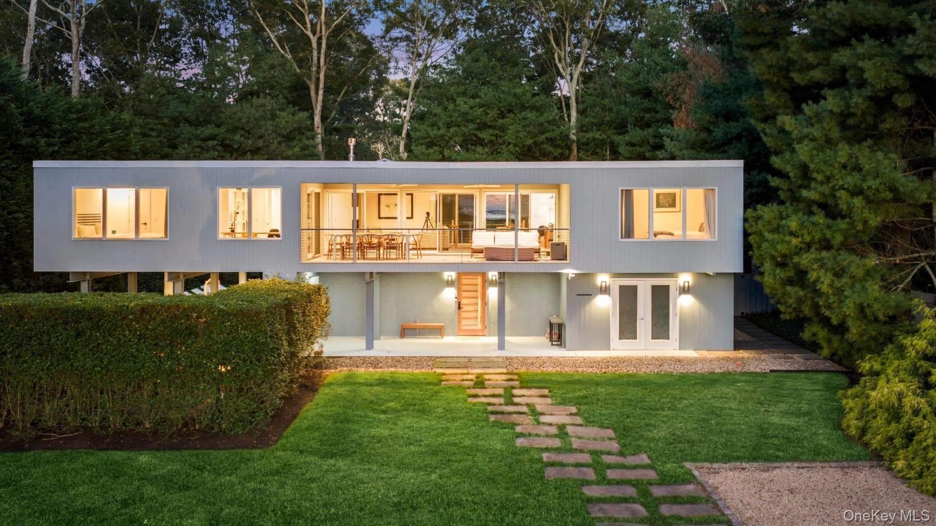 1039 Springs Fireplace Road, East Hampton