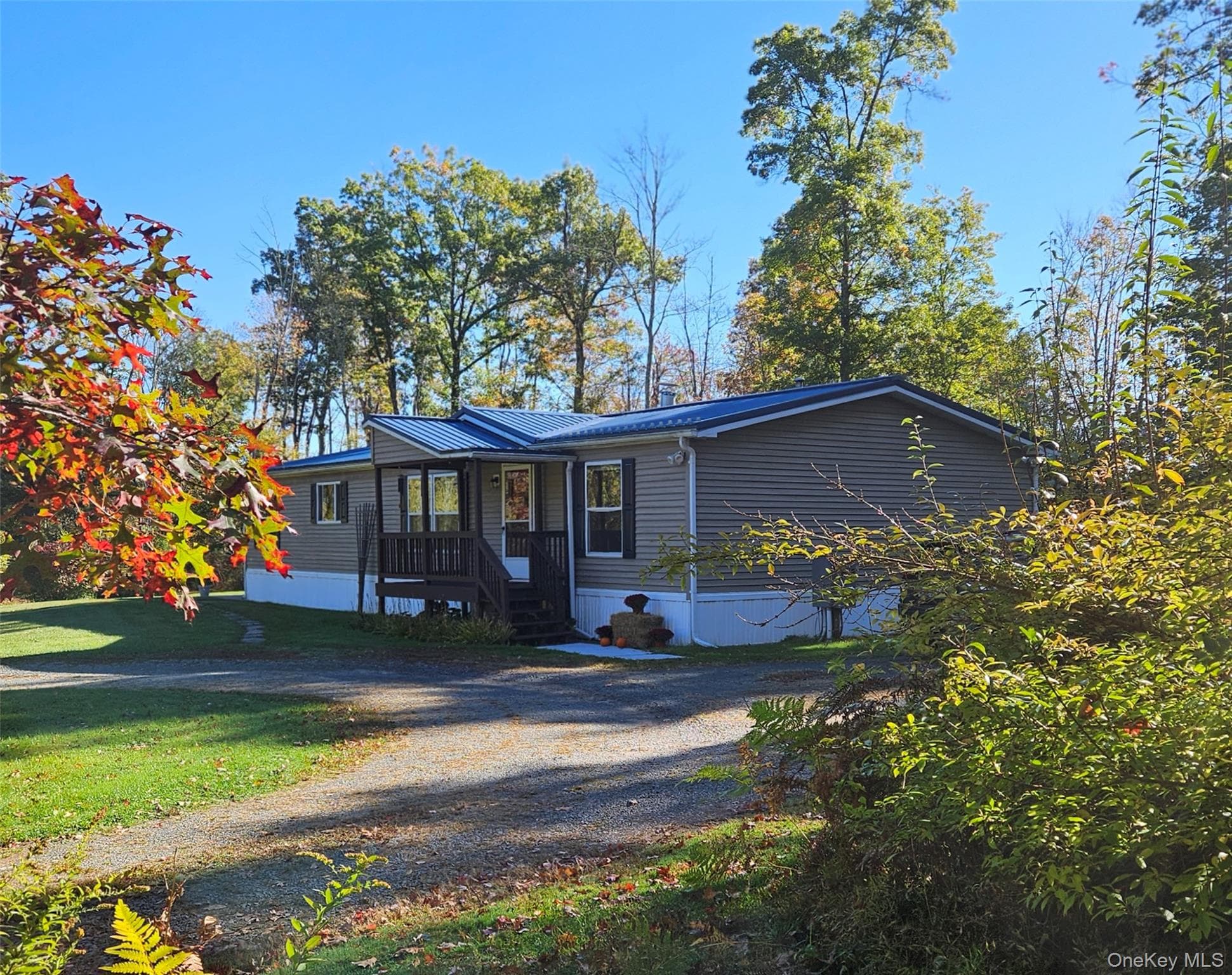7851 State Route 52 photo 1