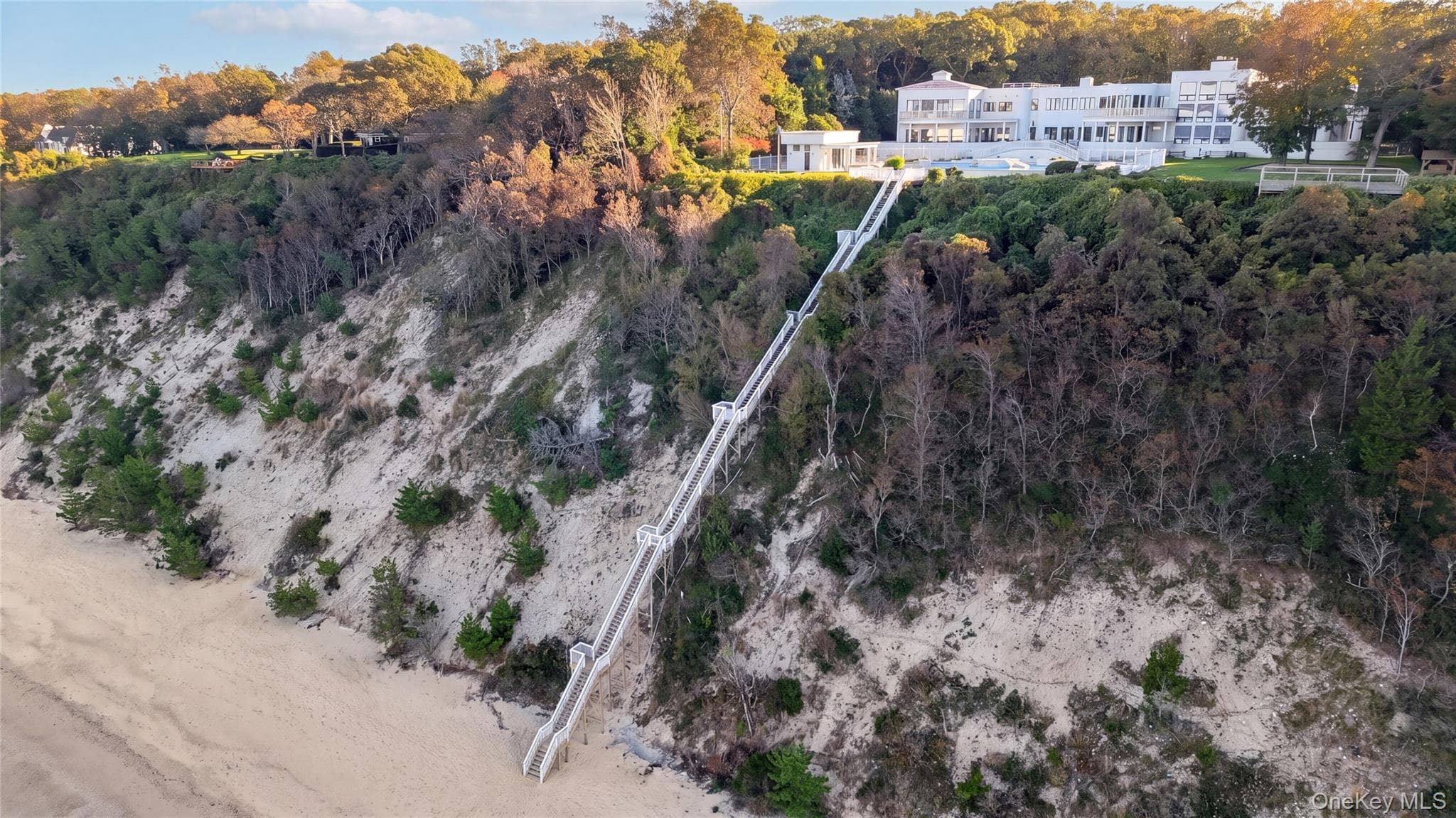 157 Cliff Road thumbnail 6