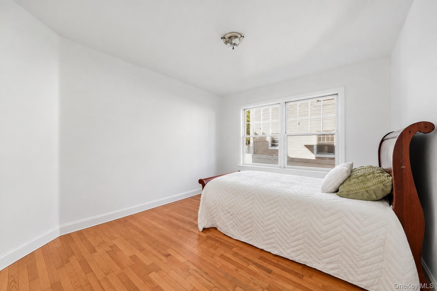 72 Virginia Avenue thumbnail 16