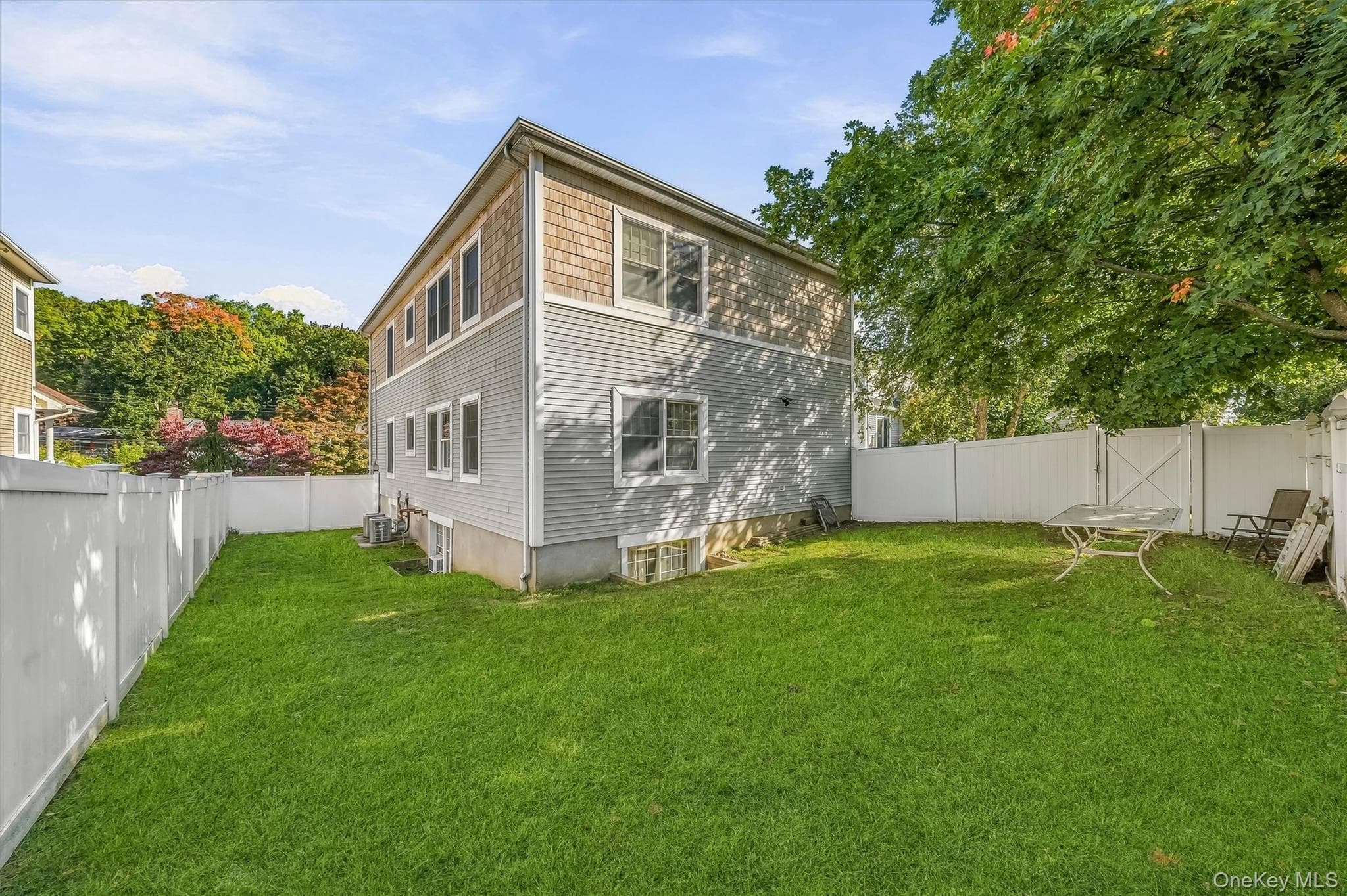 72 Virginia Avenue thumbnail 27